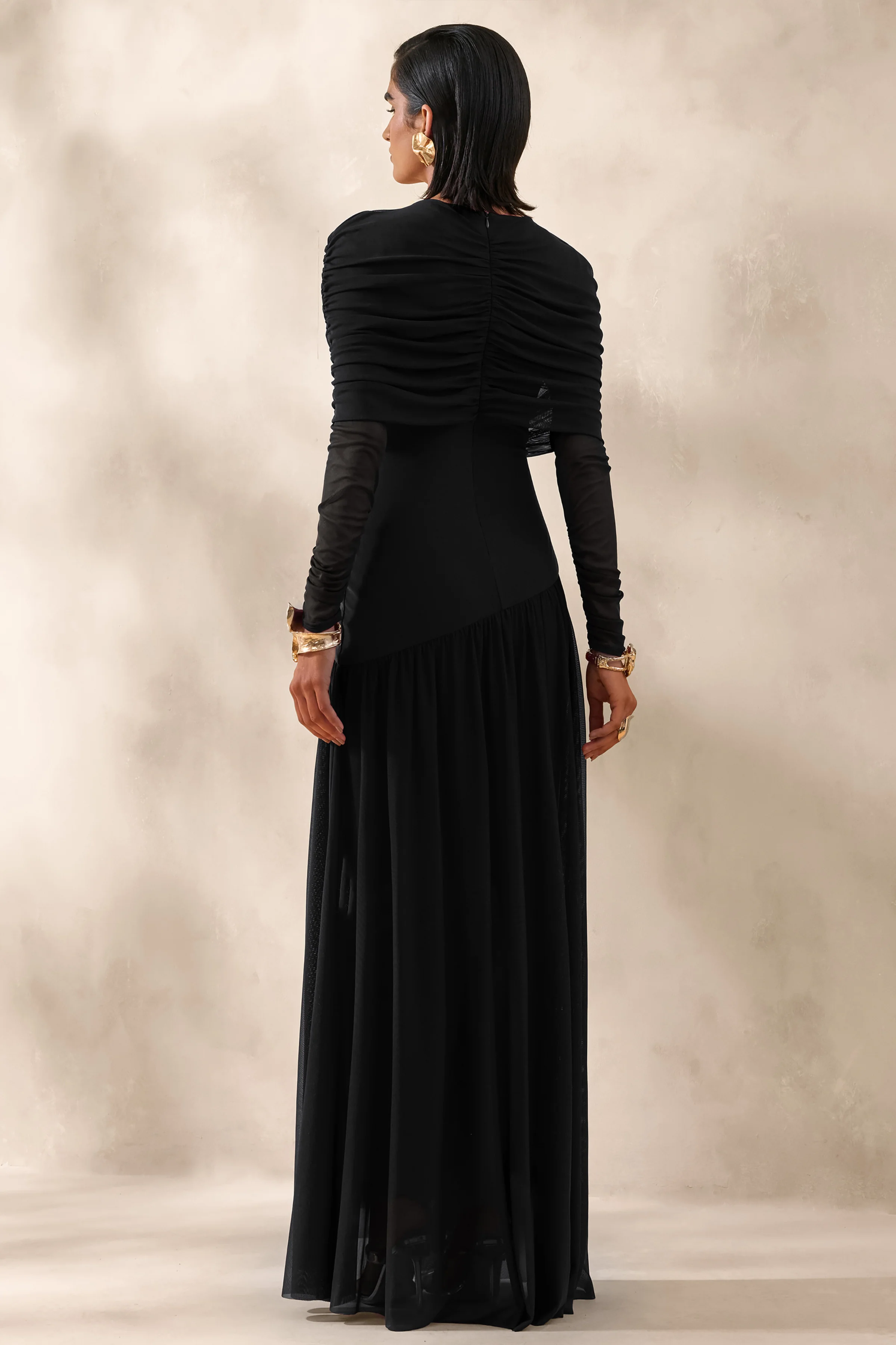 Enalia | Zwarte Mesh Hoge Hals Maxi Jurk Met Korte Cape - Image 2