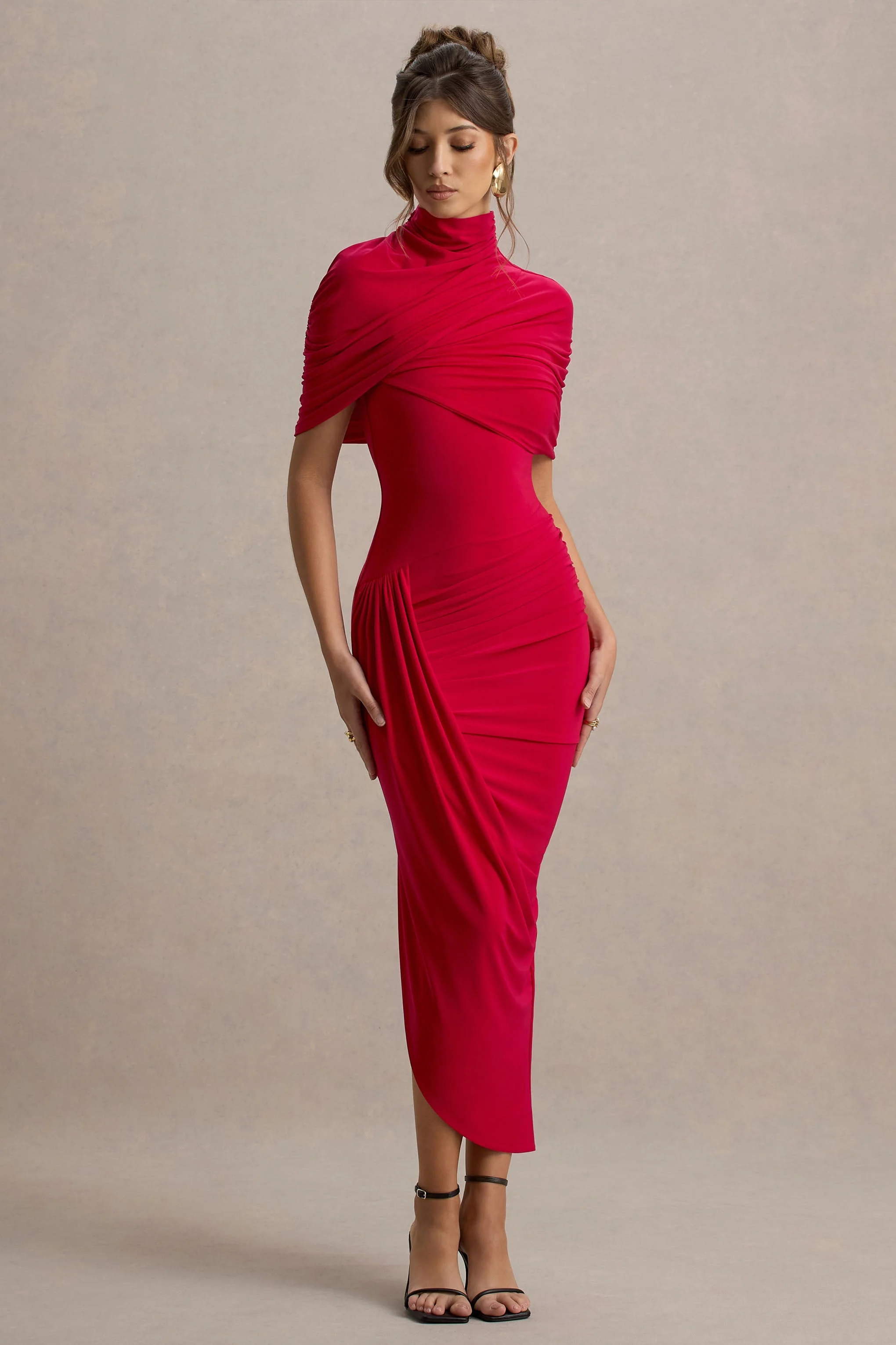 Enchant | Rode Asymmetrische Gedraaide Cape Midi Jurk - Image 5