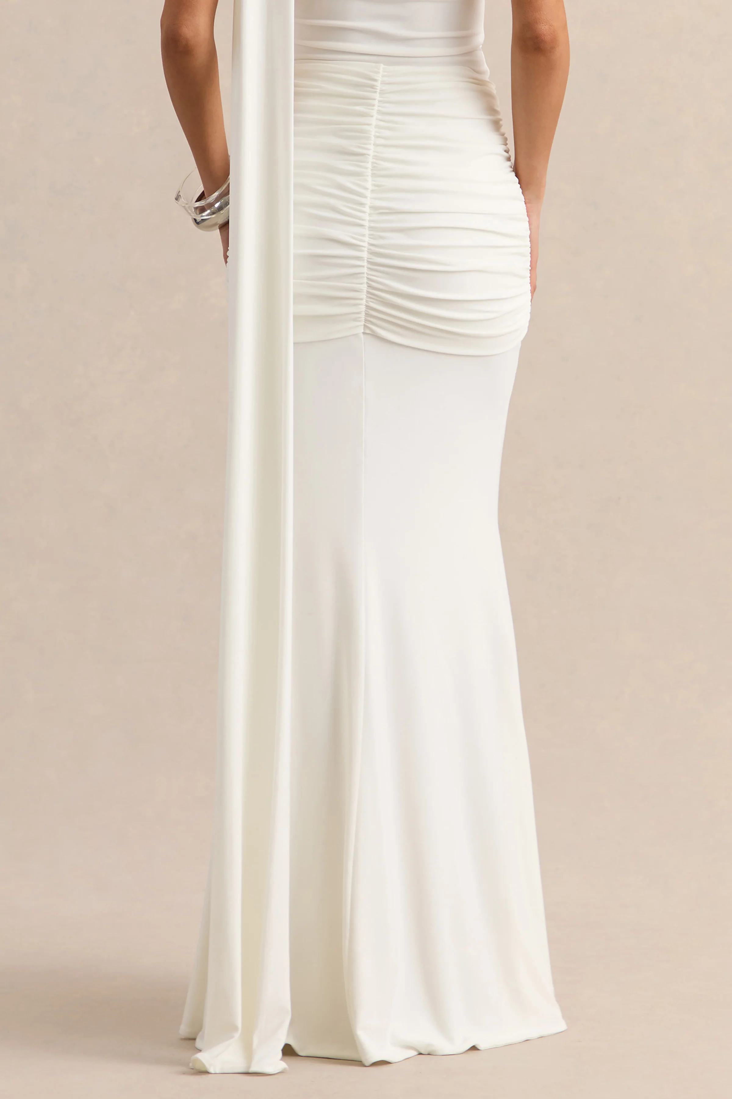 Eowyn | Witte Gerimpelde Maxi Rok Met Voorsplit - Image 4