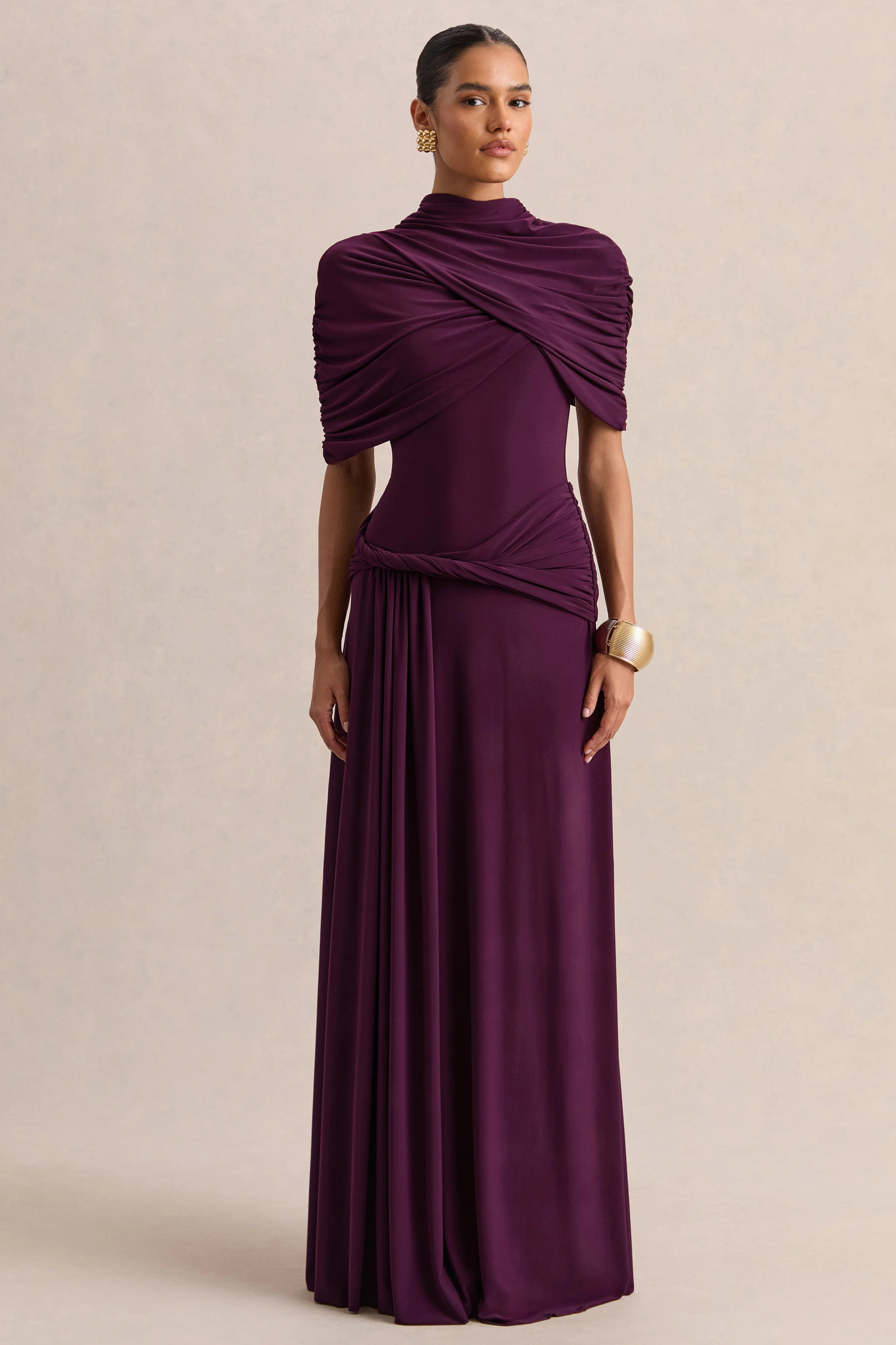 Evelisse | Pruimrode Hoge Hals Maxi Jurk met Korte Cape Mouwen