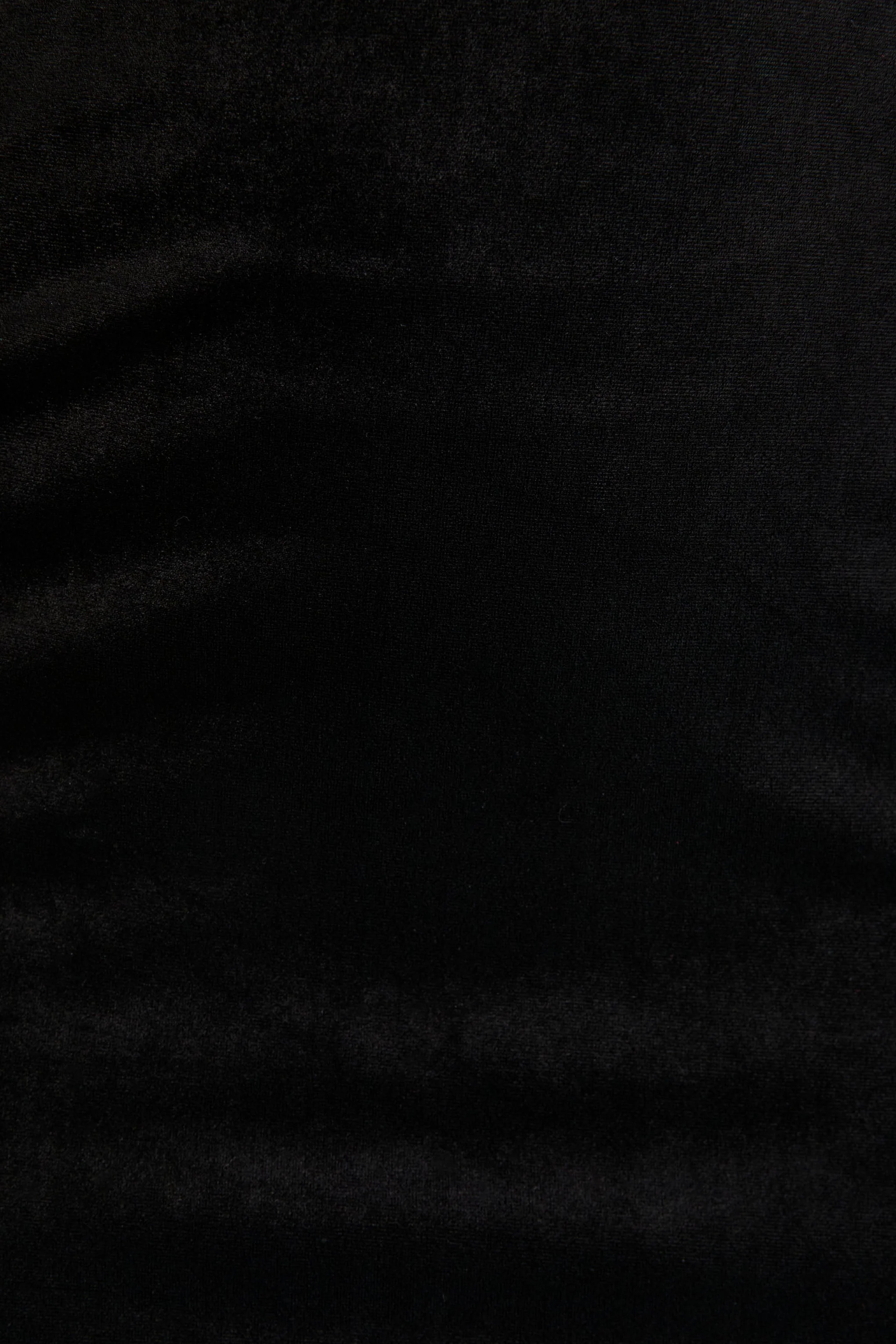 Farryn | Zwarte Maxi Jurk met Asymmetrische Halslijn en Strikdetail - Image 6