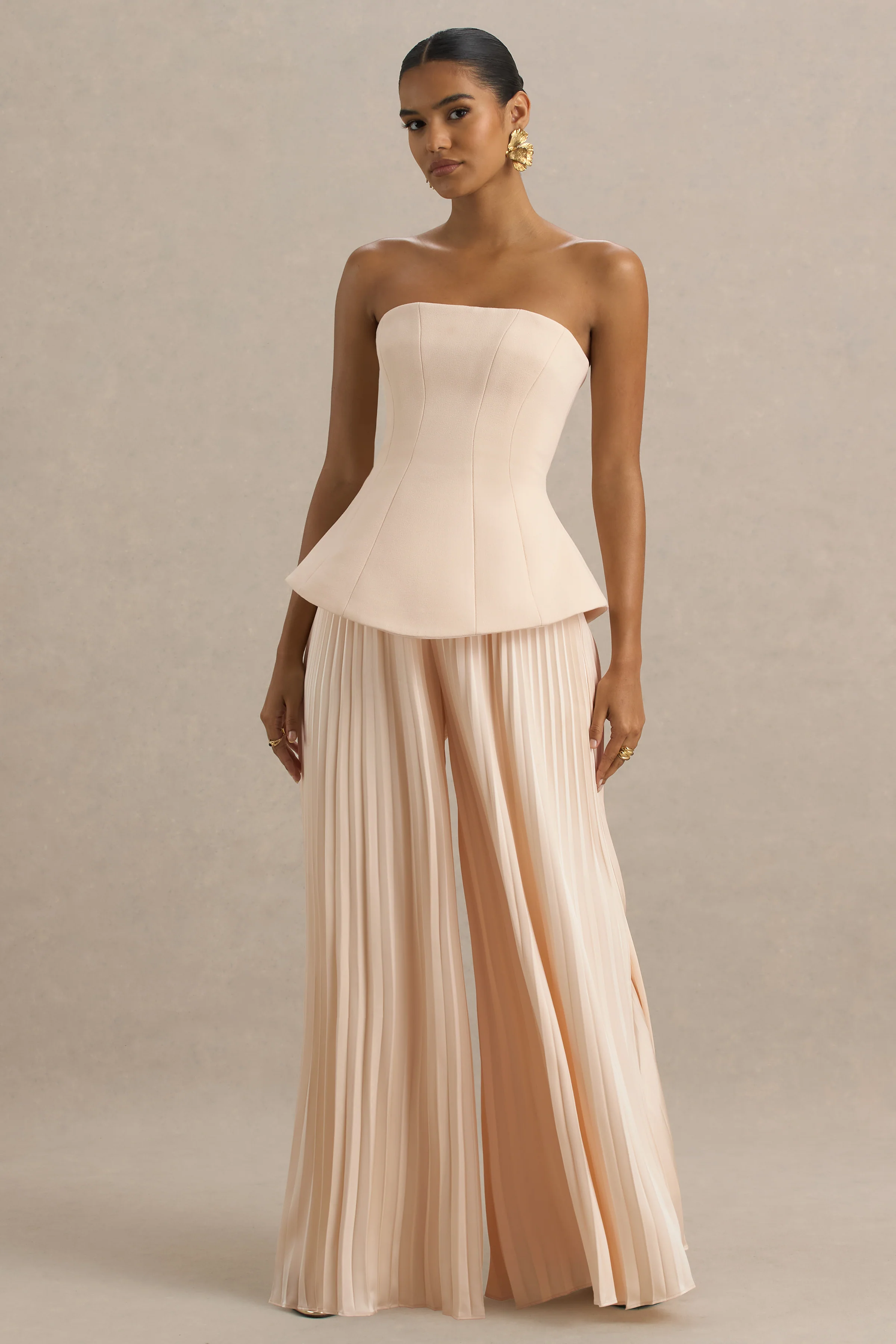 Feeling Good | Nude Bandeau Jumpsuit Met Geplooide Broek - Image 4