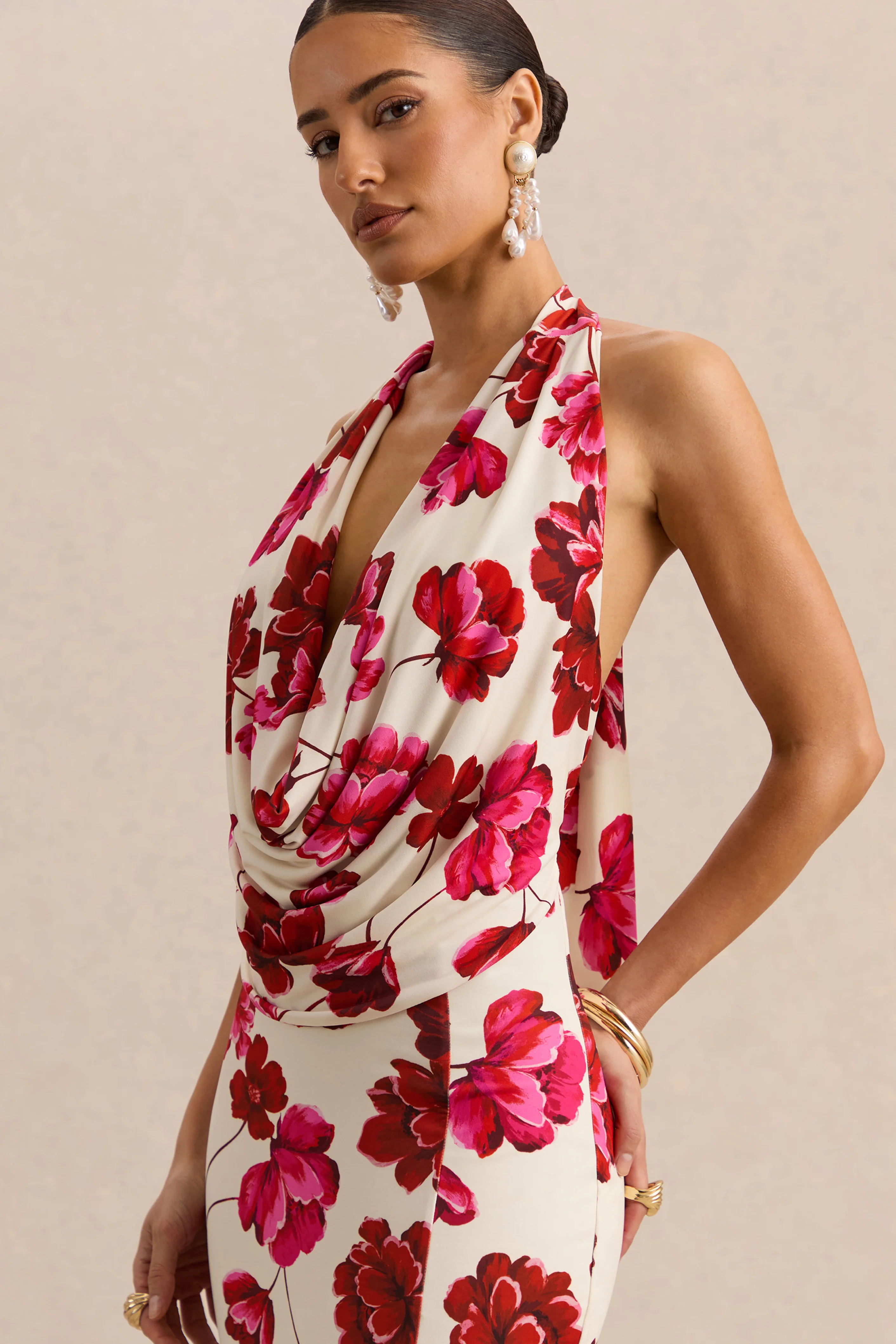 Flossie | Felroze Bloemenprint Maxi Jurk Met Diepe V-Hals - Image 7