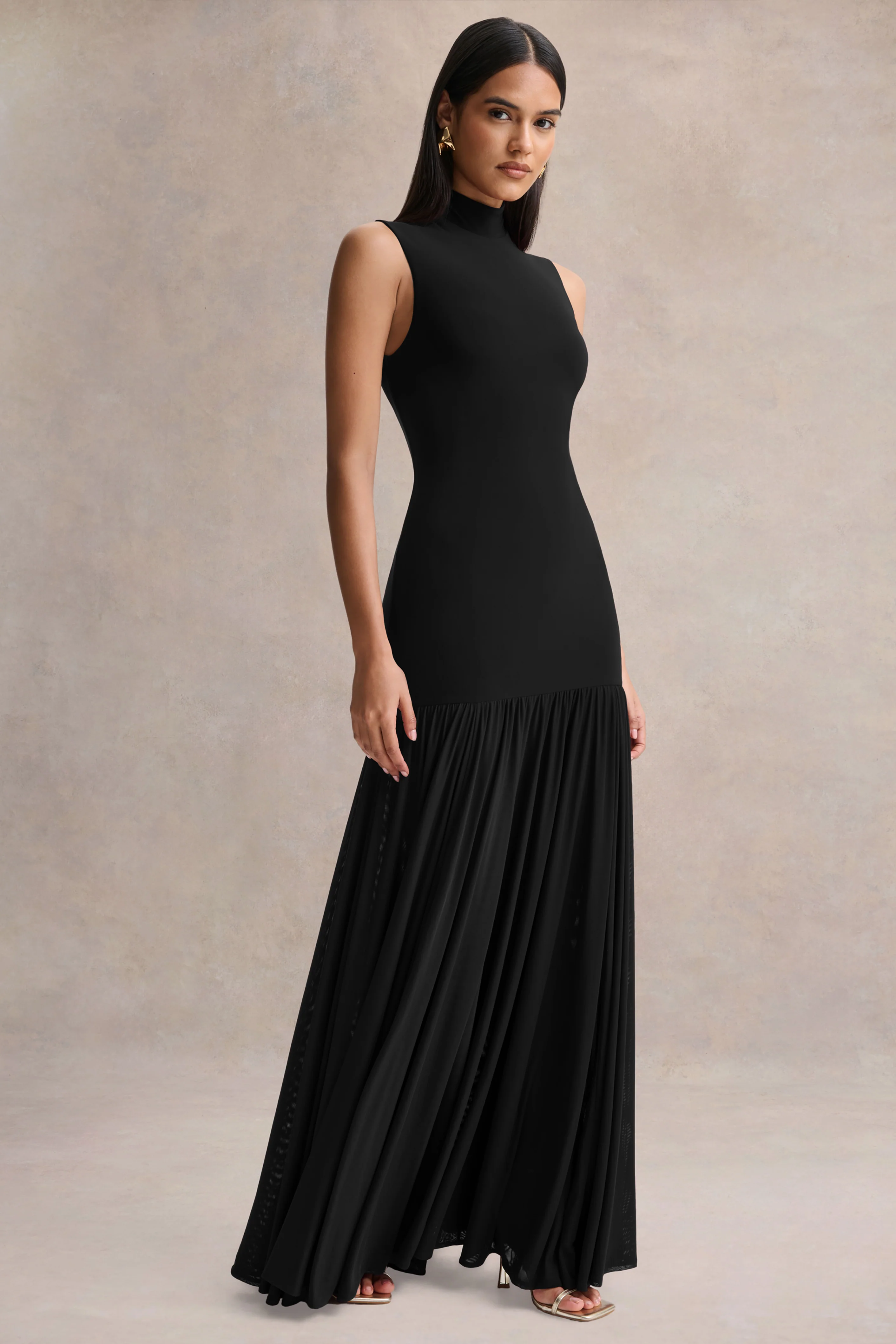 Gigi | Zwarte Hoge Hals Maxi Jurk Met Verlaagde Taille En Doorzichtige Rok - Image 5