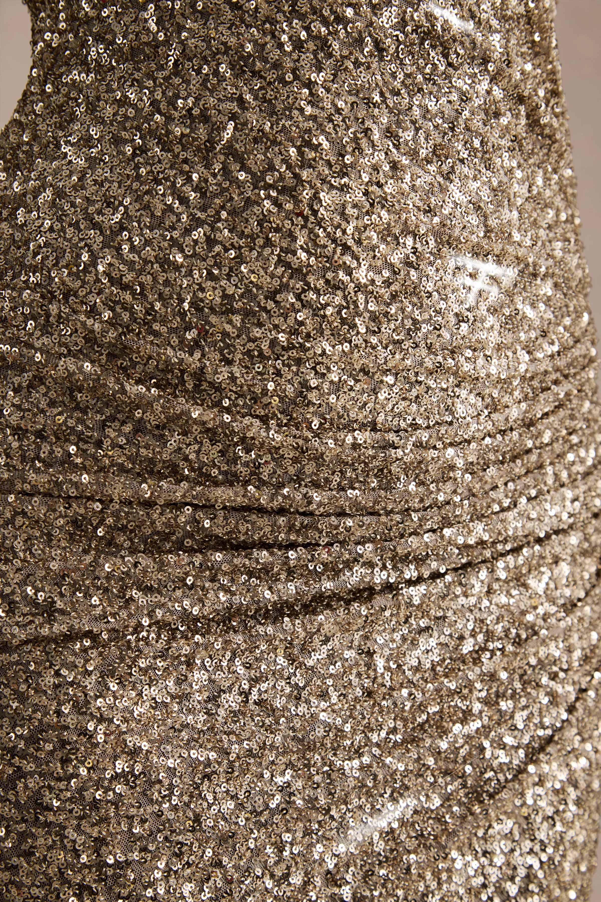 Gio | Champagne Pailletten Overslag Midi Jurk Met Diepe V‑Hals En Gerimpeld Detail - Image 7