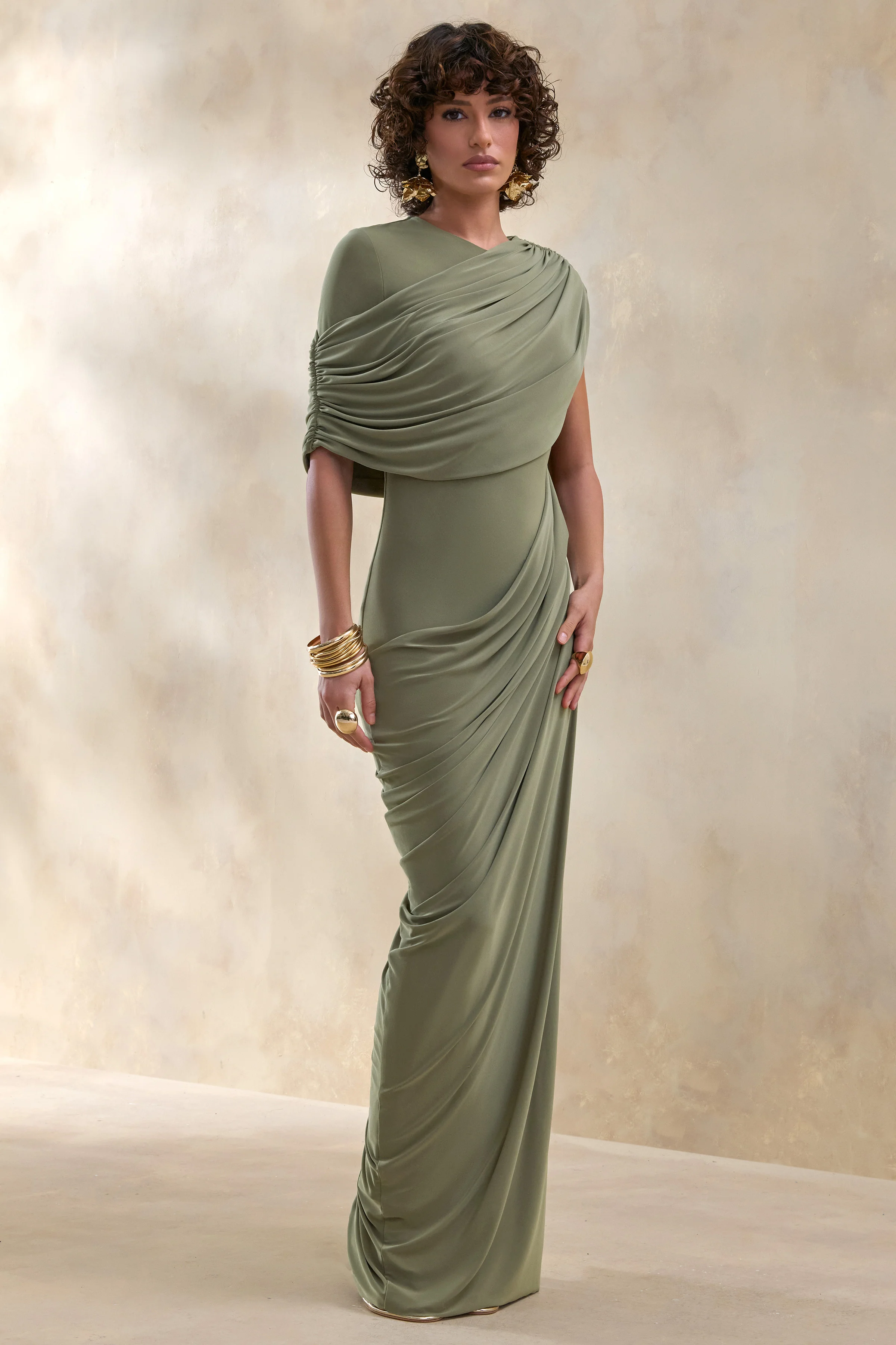 Gisara | Olijfgroene Hoge Hals Maxi Jurk met Ceintuur en Gedrapeerde Details - Image 5