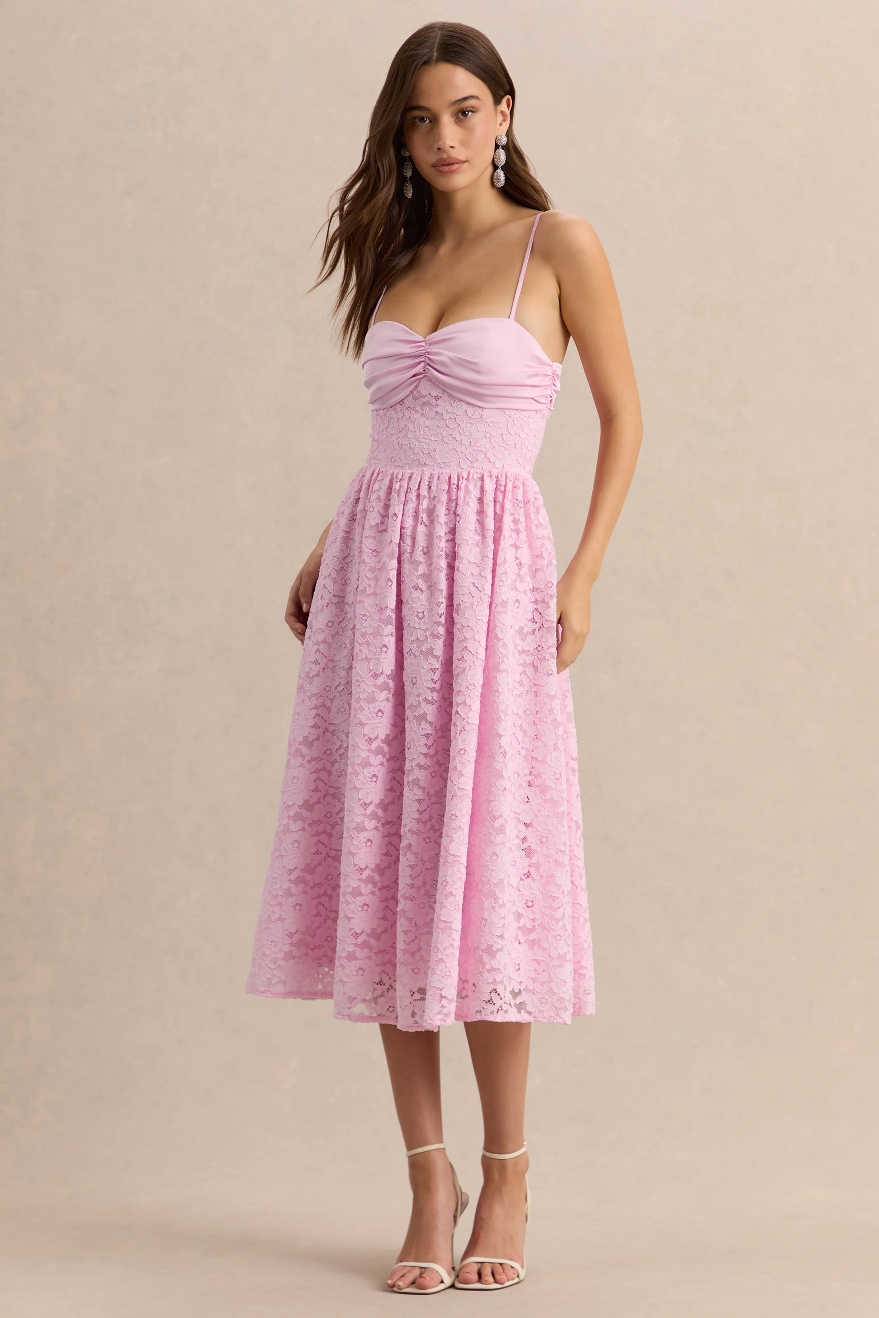Gloriana | Roze Kanten Midi Jurk Met Sweatheart Hals - Image 4
