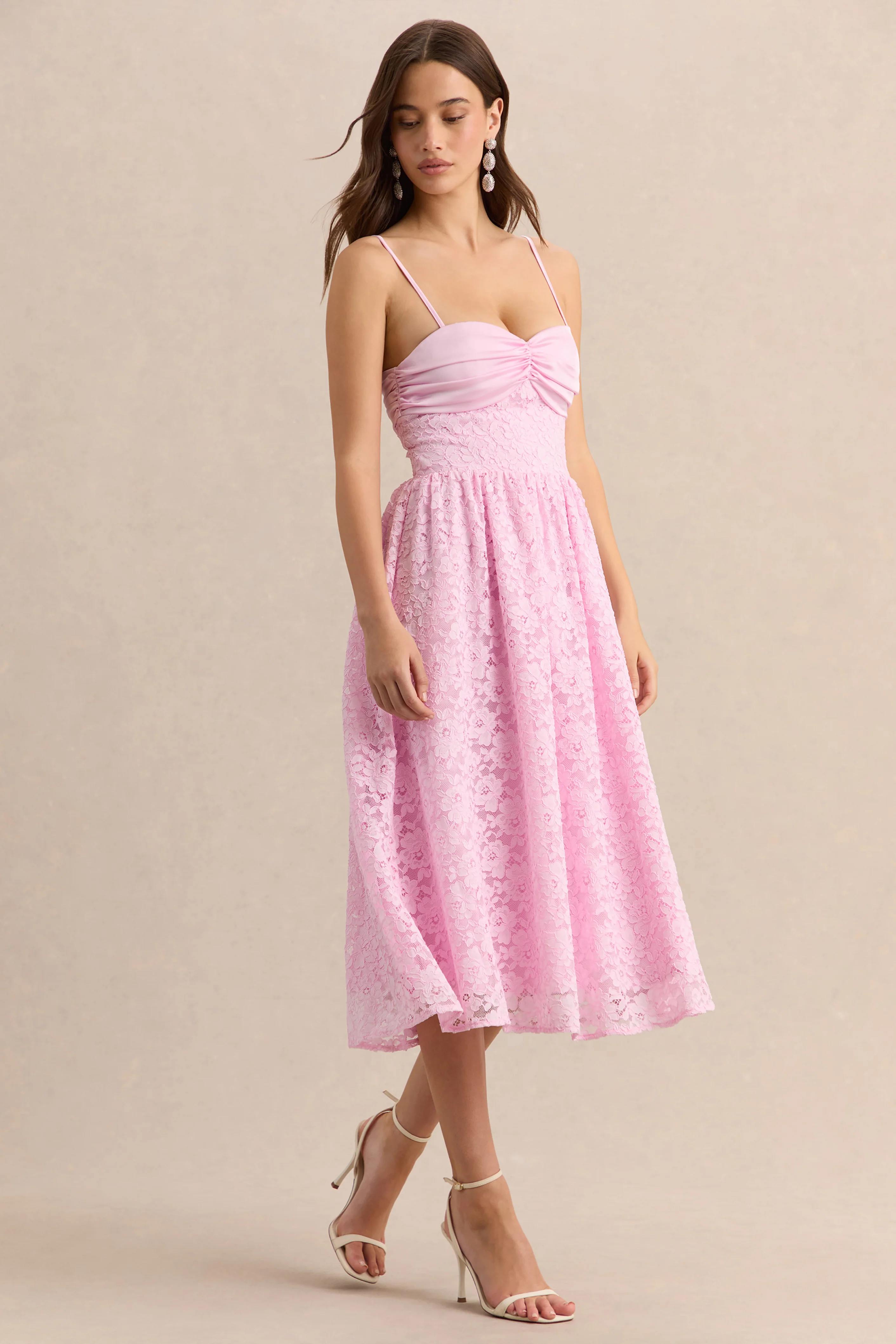 Gloriana | Roze Kanten Midi Jurk Met Sweatheart Hals - Image 5