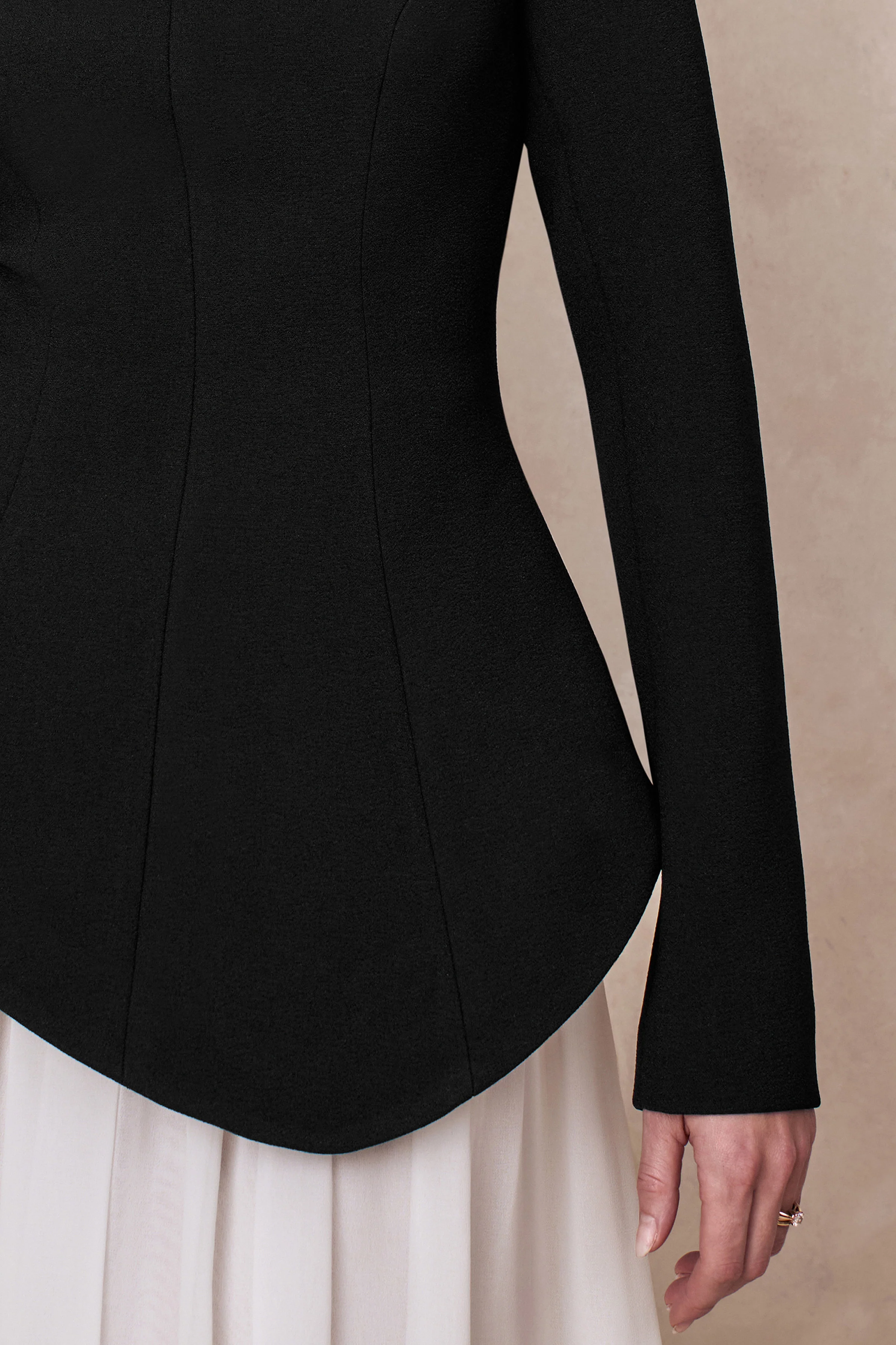 Halma | Zwart-Witte Hoge Hals Maxi Jurk Met Verlaagde Taille - Image 7