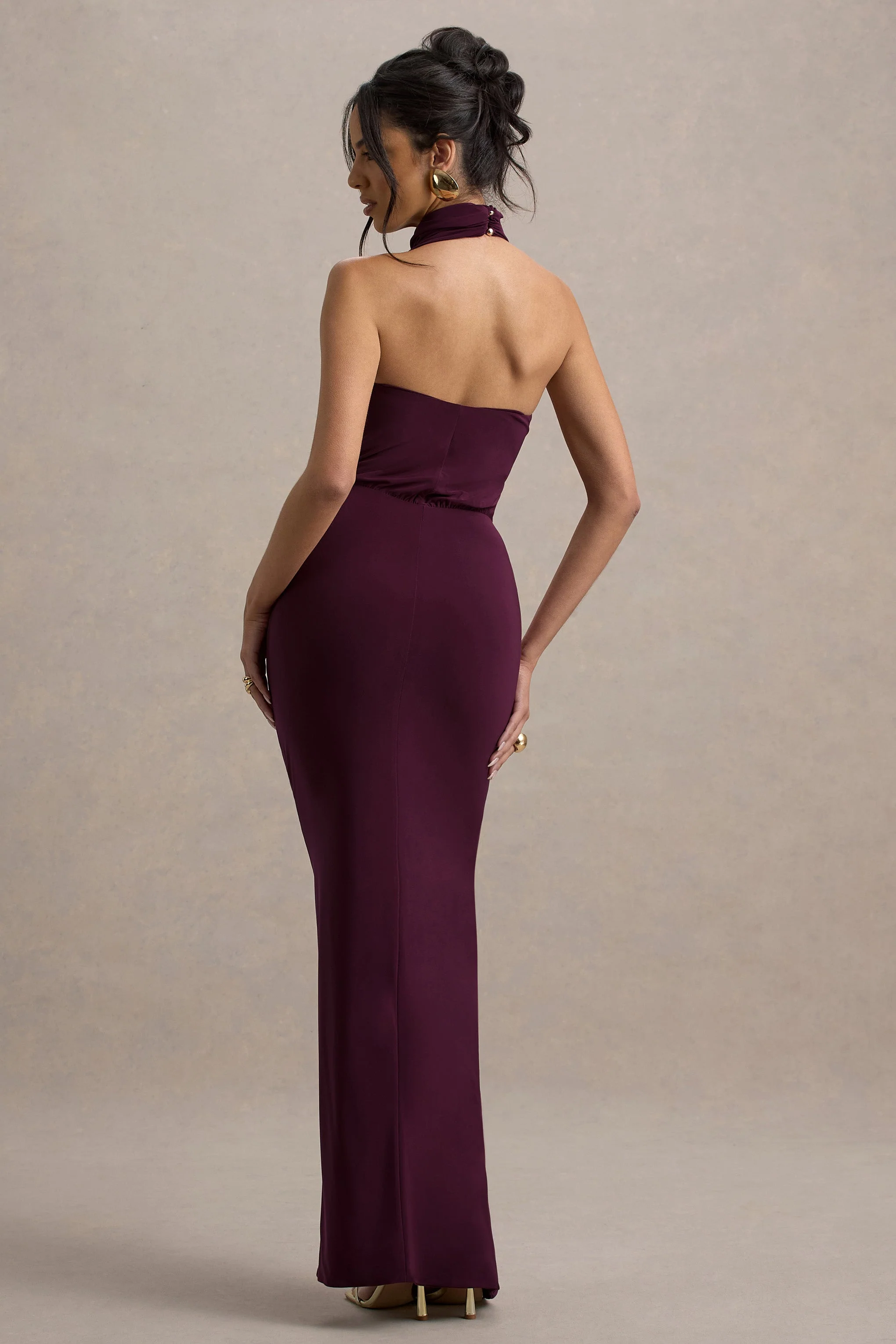 Hayden | Bordeaux Hoge Hals Draperende Maxi Jurk Met Split - Image 2