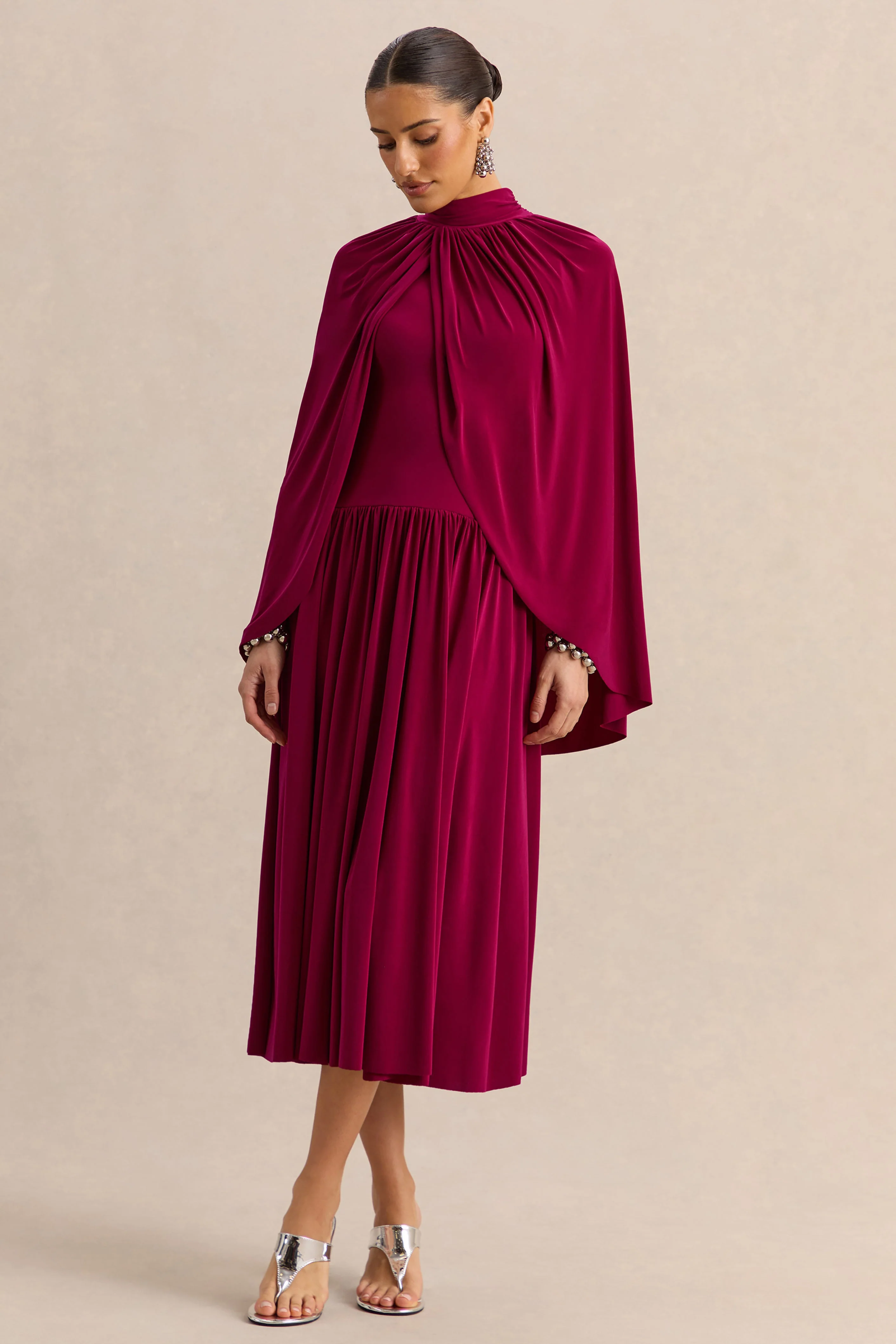 Honora | Bordeaux Hoge Hals Midi Jurk Met Cape Mouwen - Image 4