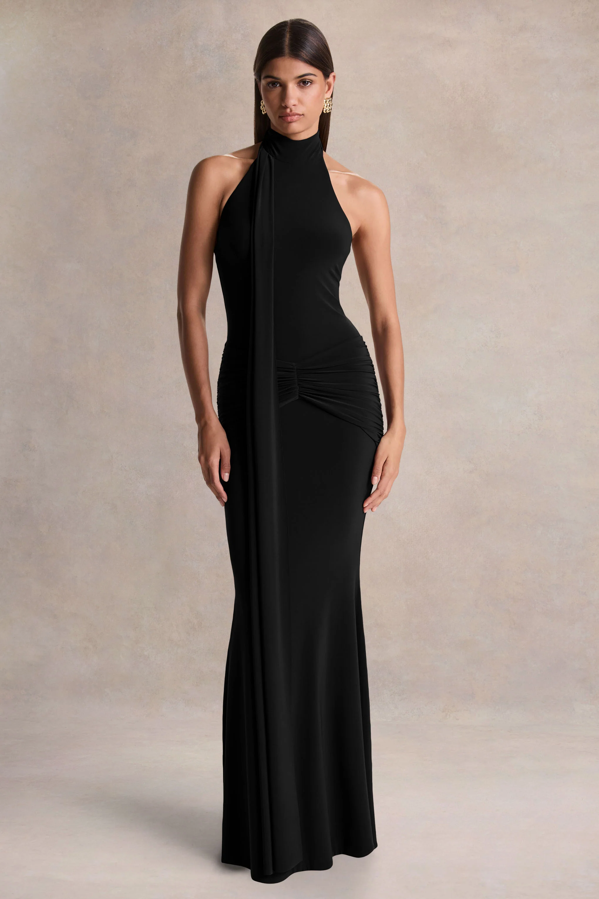 Hyla | Zwarte Hoge Hals Maxi Jurk Met Ceintuur Detail