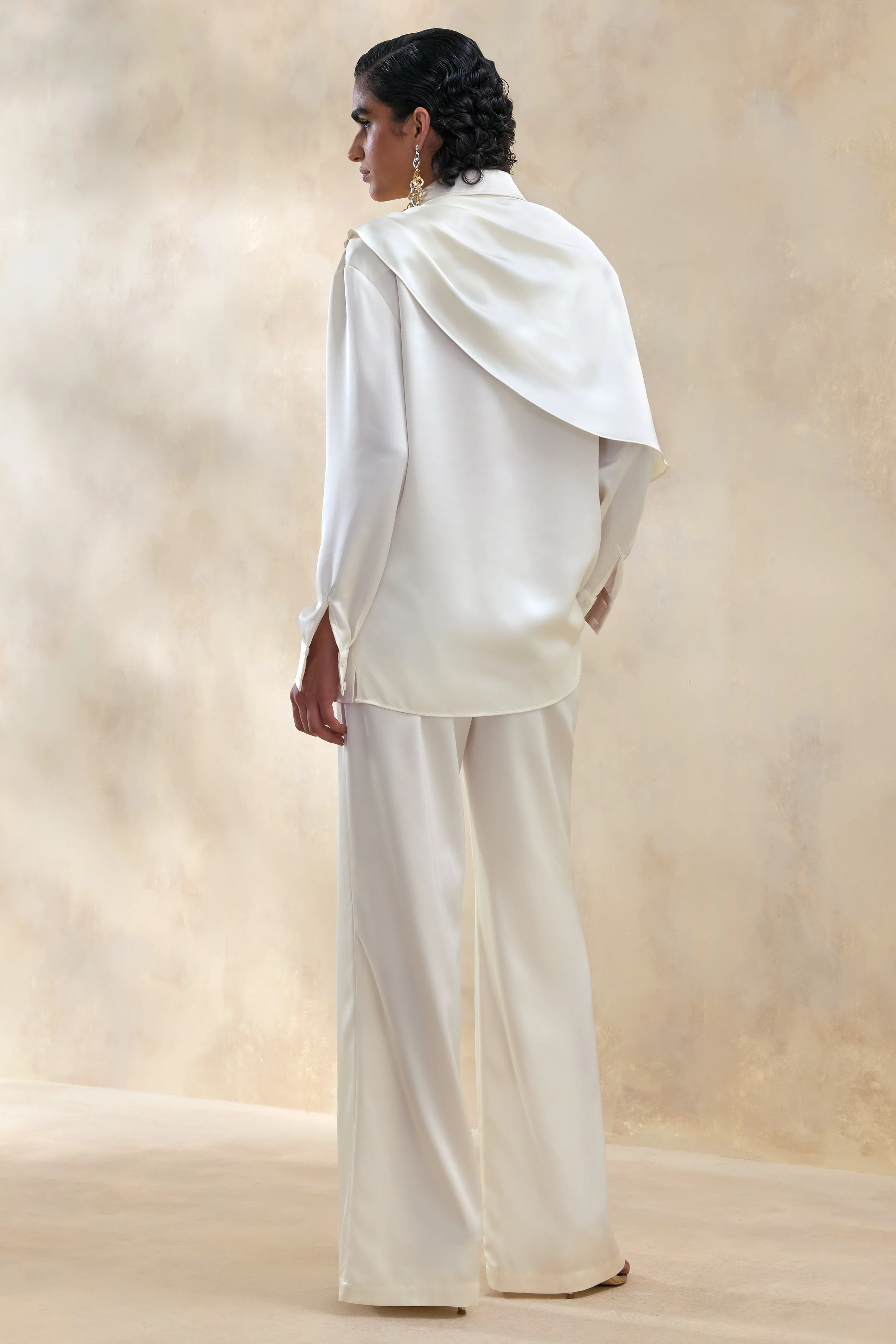 Ilena | Crème Satijnen Broek Met Wijde Pijpen - Image 2