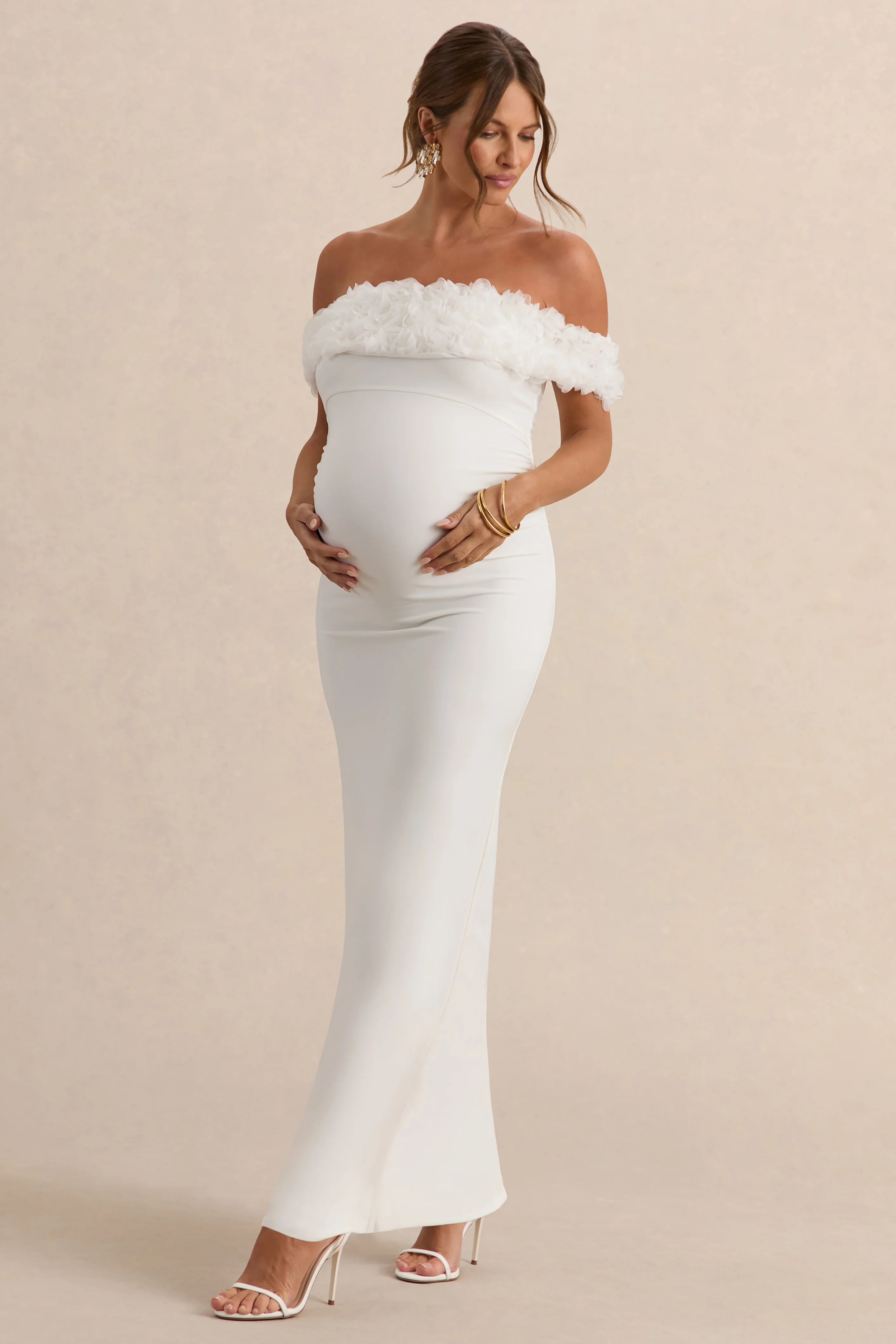 Inflorescence | Witte Mesh Bloemen Bardot Zwangerschaps Maxi Jurk - Image 6