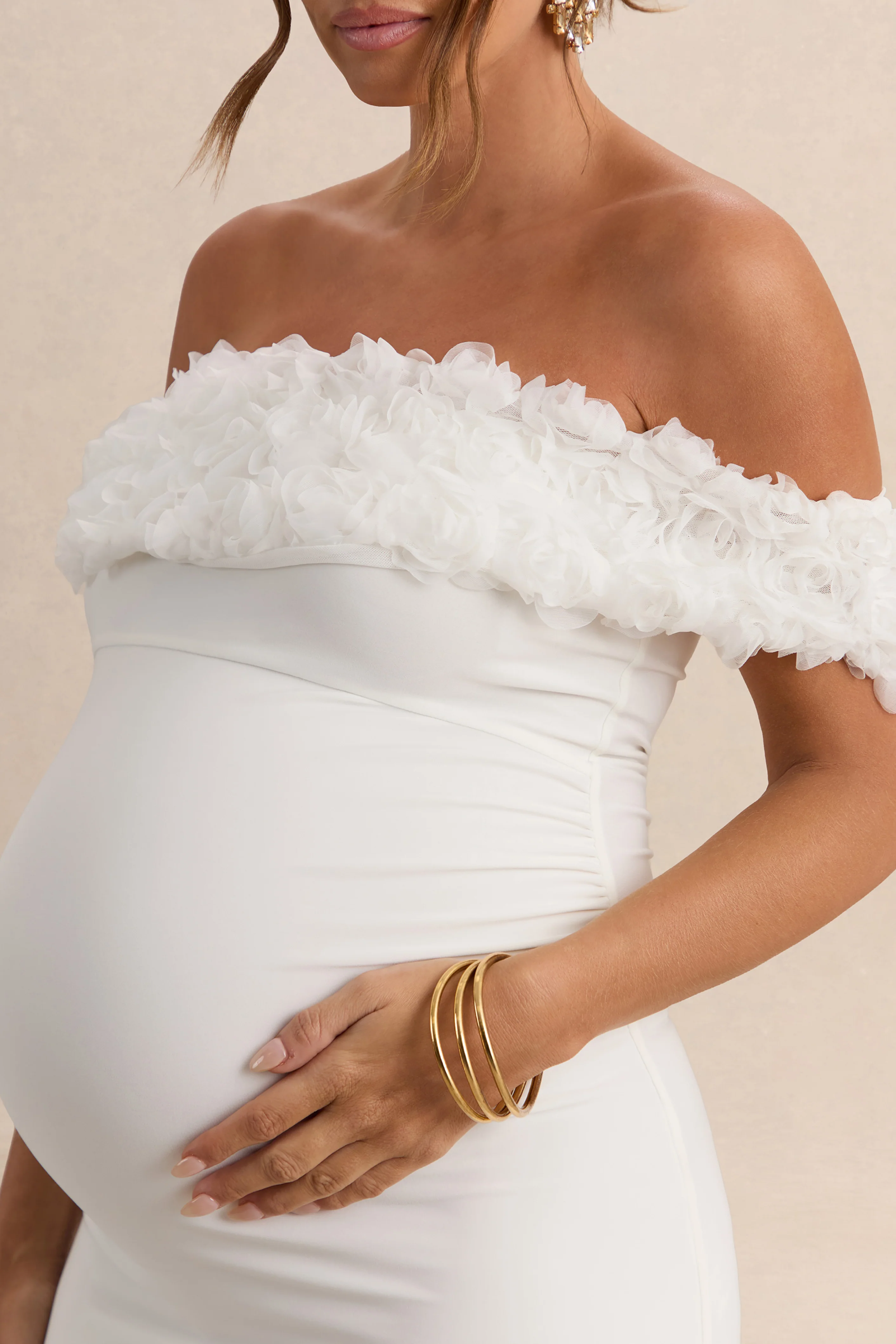 Inflorescence | Witte Mesh Bloemen Bardot Zwangerschaps Maxi Jurk - Image 7