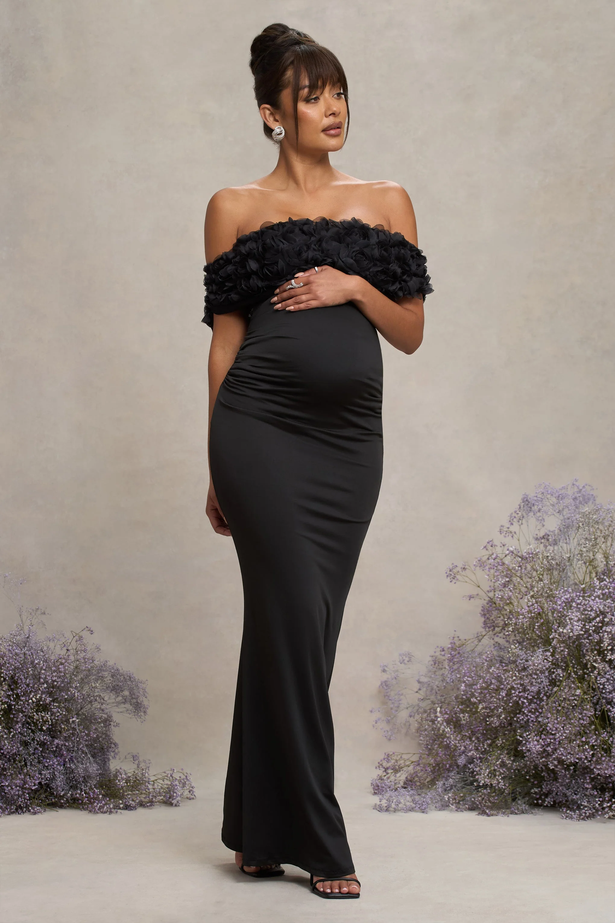 Inflorescence | Zwarte Mesh Bloemen Bardot Zwangerschaps Maxi Jurk - Image 4