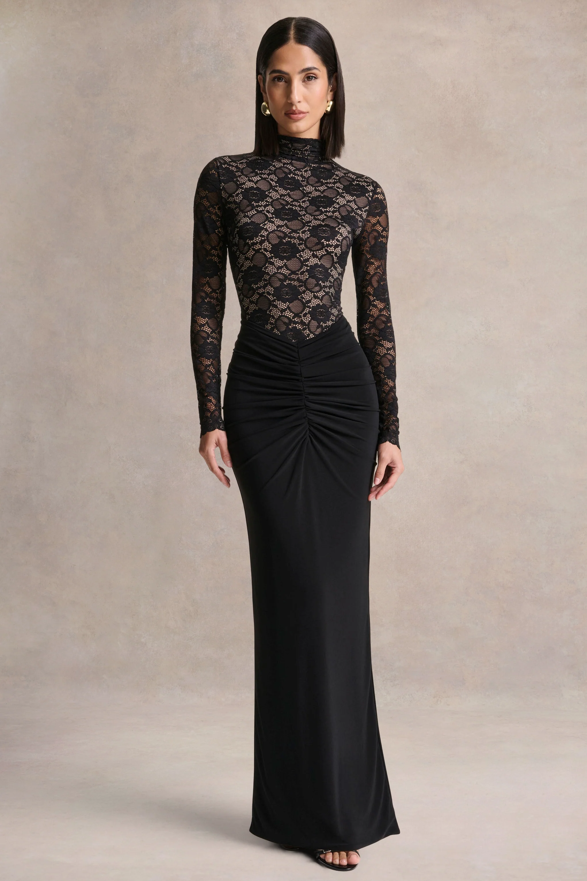 Justina | Zwarte Hoge Hals Maxi Jurk Met Gerimpelde Details
