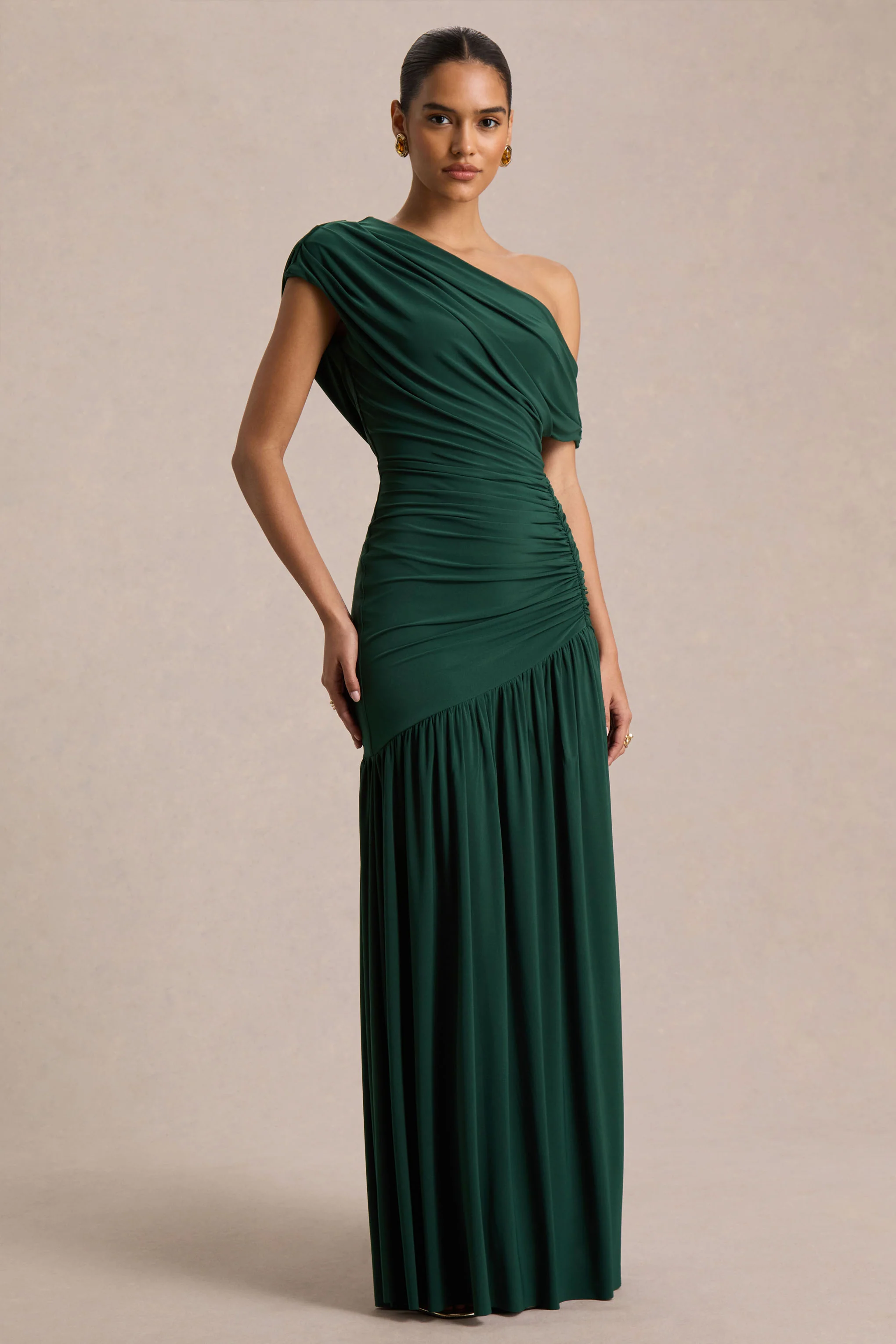 Kady | Donkergroene Asymmetrische Hals Maxi Jurk Met Gerimpelde Detail - Image 3