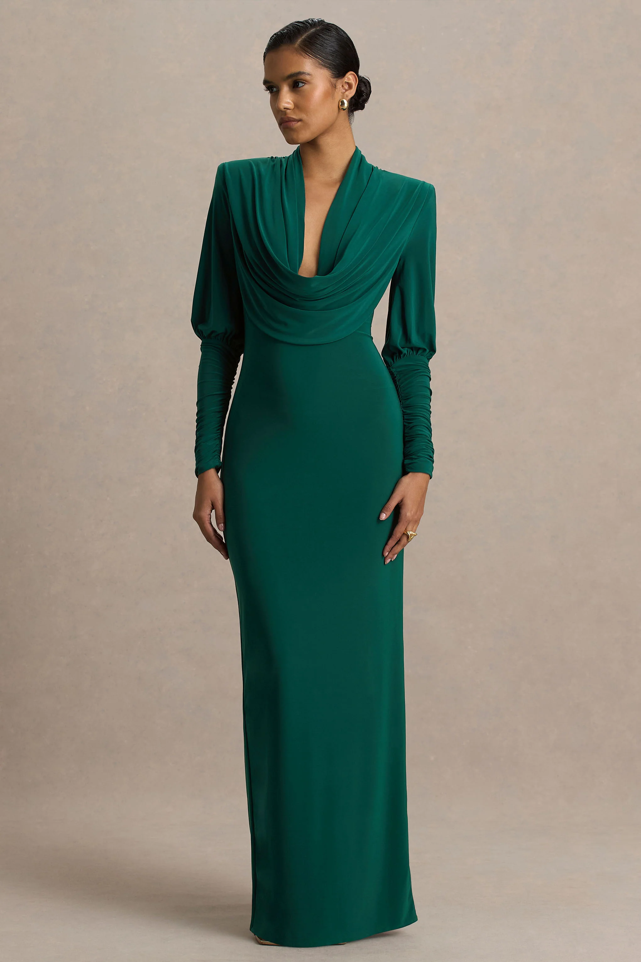 Kaylee | Flessengroene Cowl Hals Maxi Jurk Met Draperend Details - Image 5