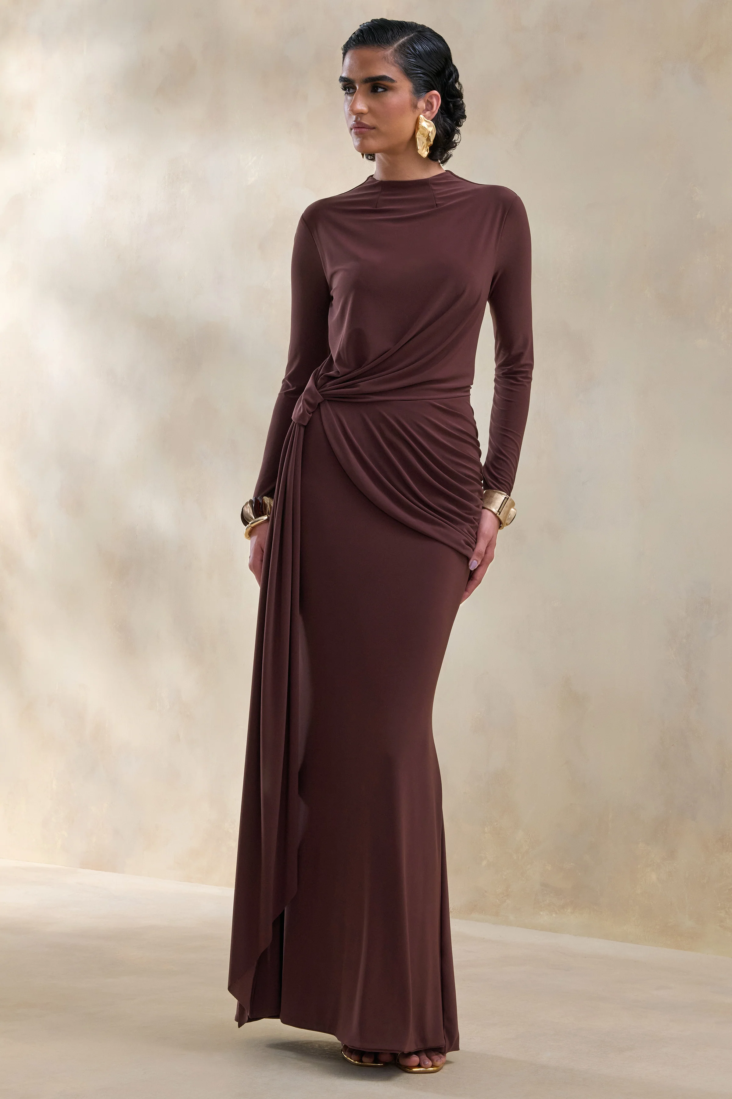 Kyrissa | Bruine Hoge Hals Maxi Jurk met Gerimpelde Details - Image 4