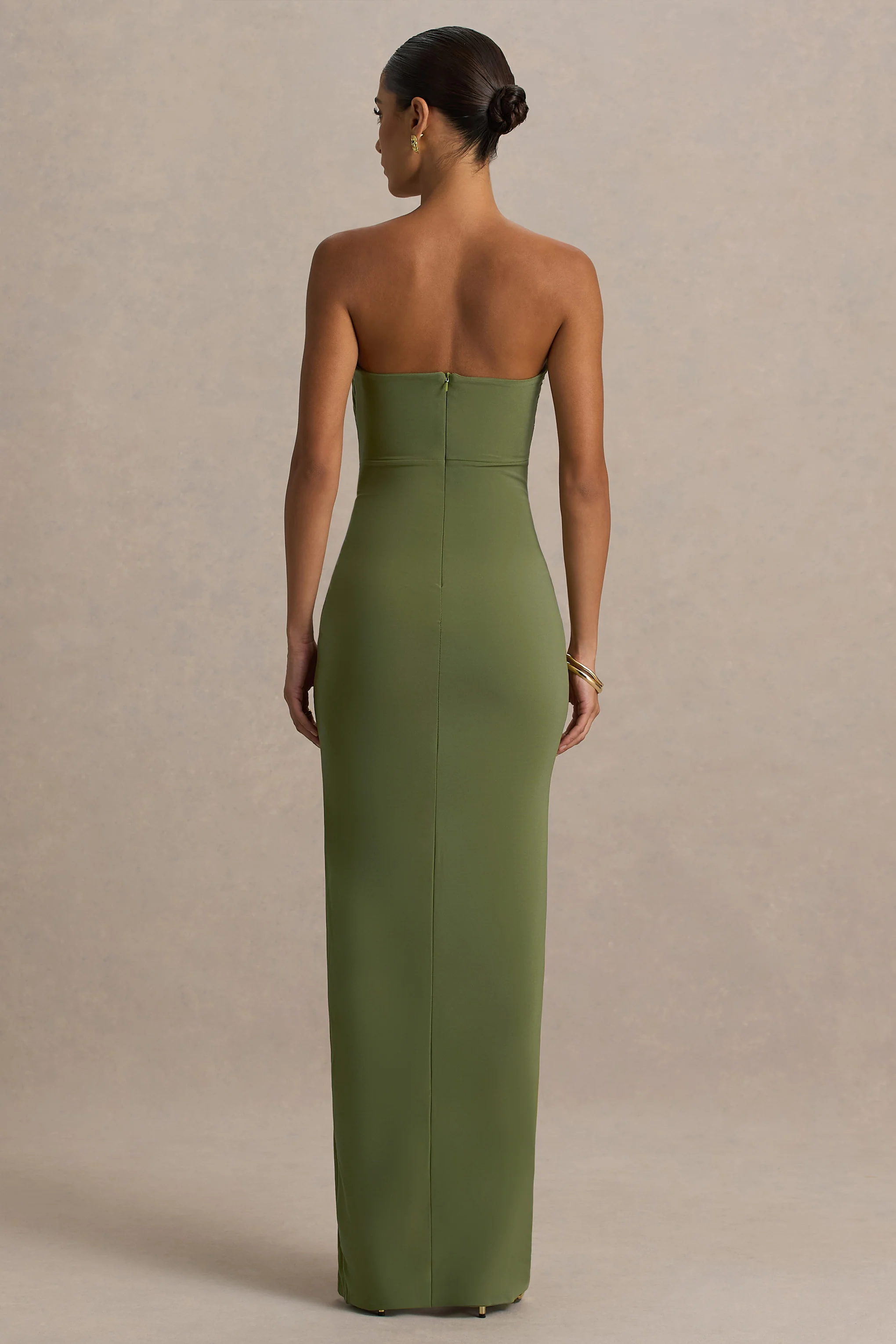 Laviza | Olijfgroene Strapless Uitgesnijden Maxi Jurk Met Overslag - Image 2