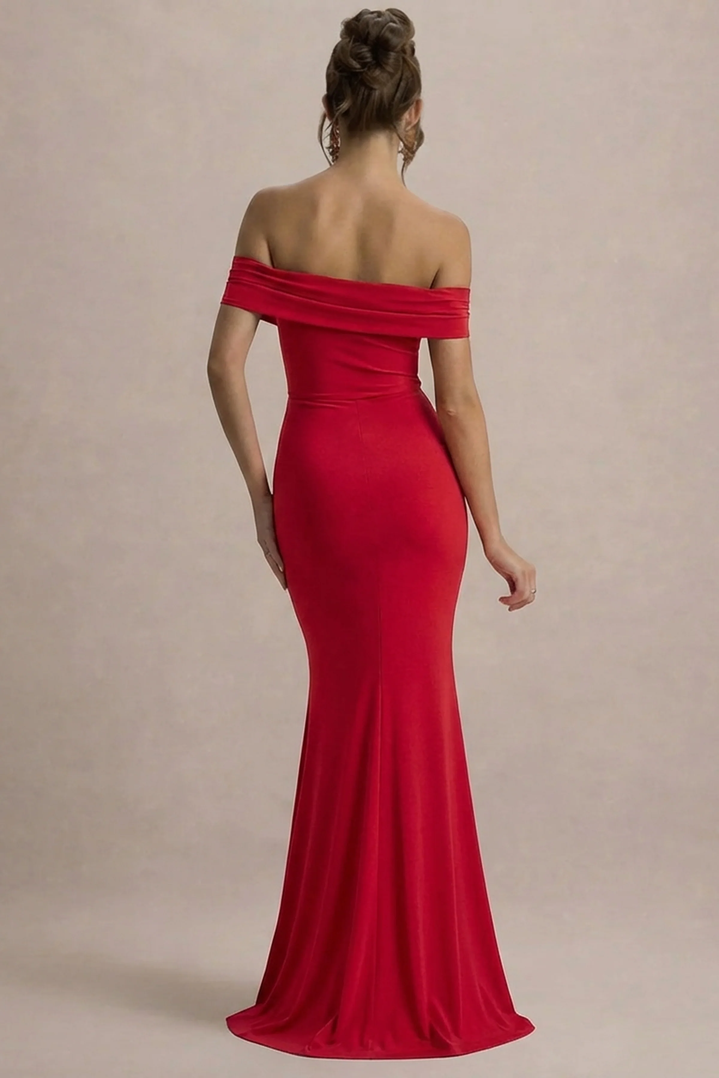 Law of Attraction | Rode Bardot Draperend Split Maxi Jurk - Image 2