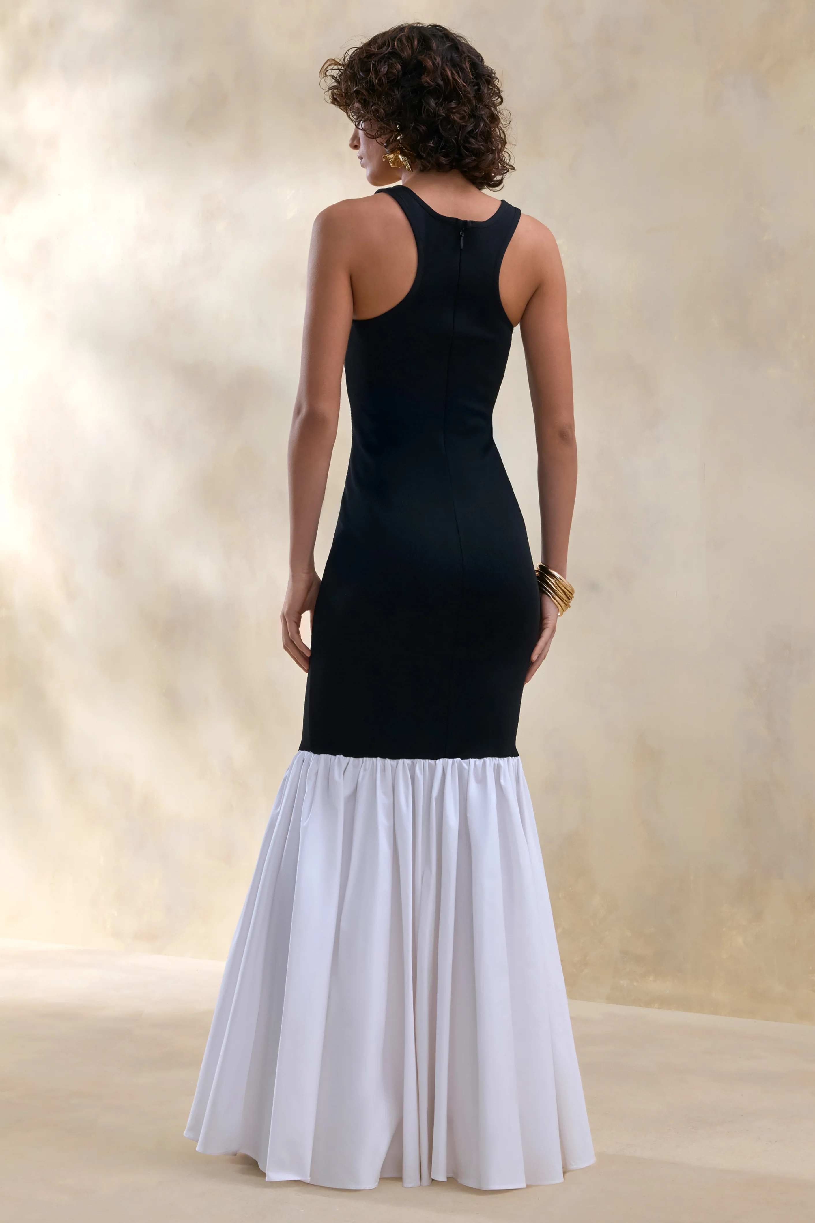 Lexi | Zwarte En Witte Vierkante Hals Fishtail Maxi Jurk - Image 3