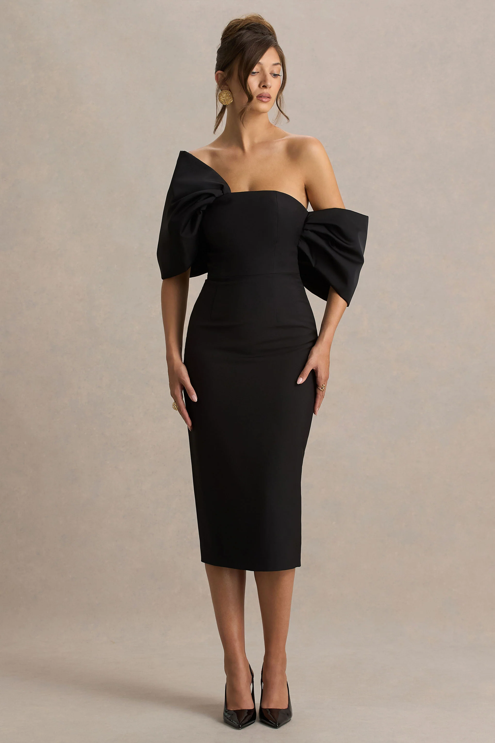 Lucille | Zwarte Asymmetrische Bardot Midi Jurk - Image 4