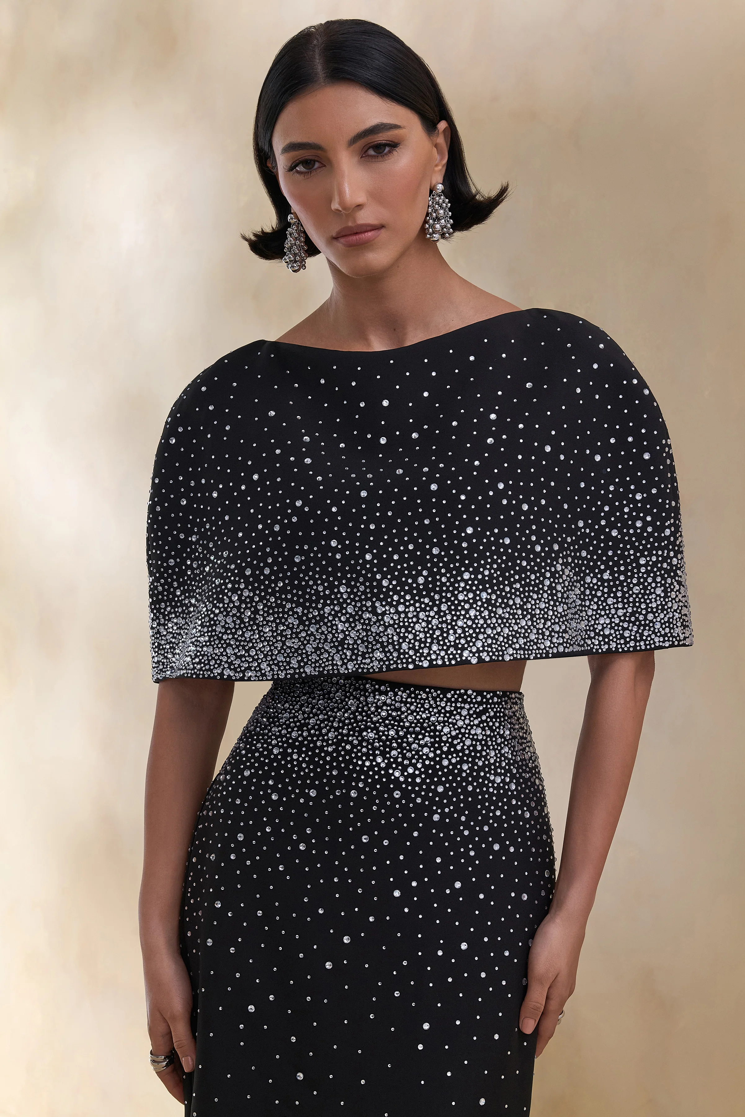 Luxy | Zwarte Versierde Crop Top Met Boothals En Kapmouwen