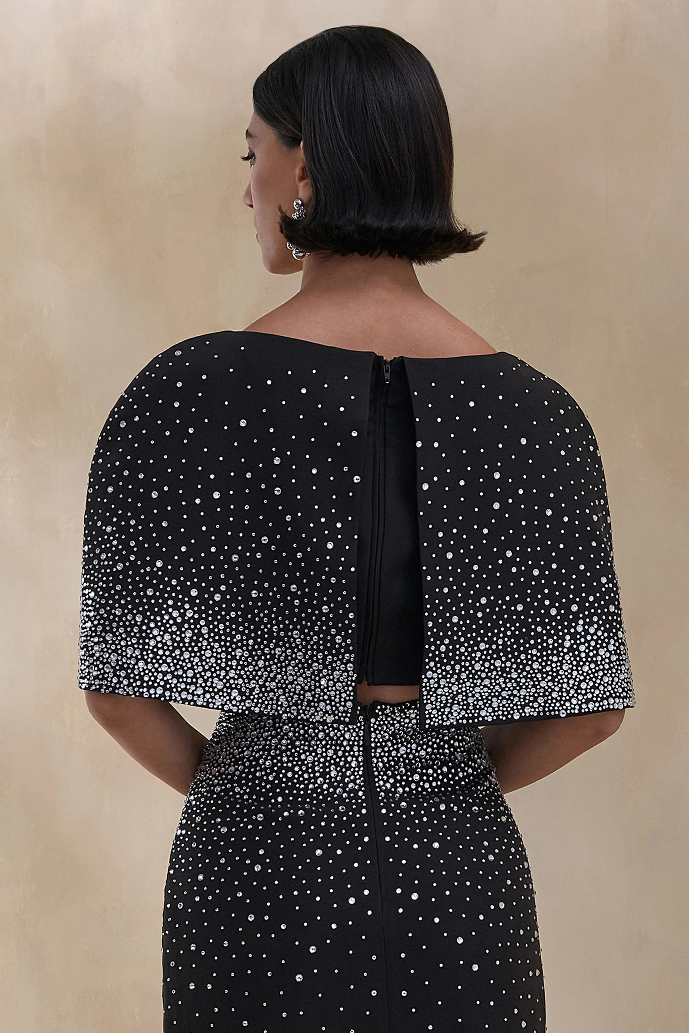 Luxy | Zwarte Versierde Crop Top Met Boothals En Kapmouwen - Image 2