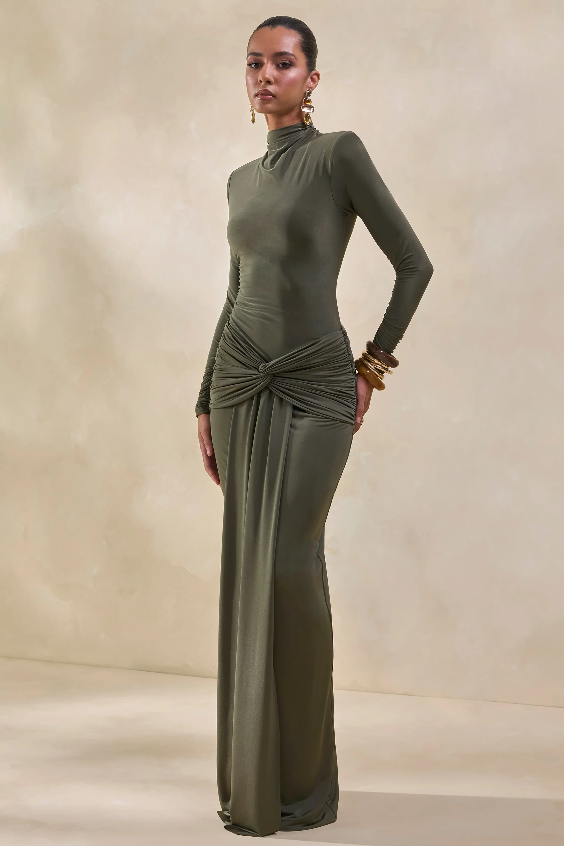 Lyanna | Kaki Bodysuit Met Rolkraag - Image 3