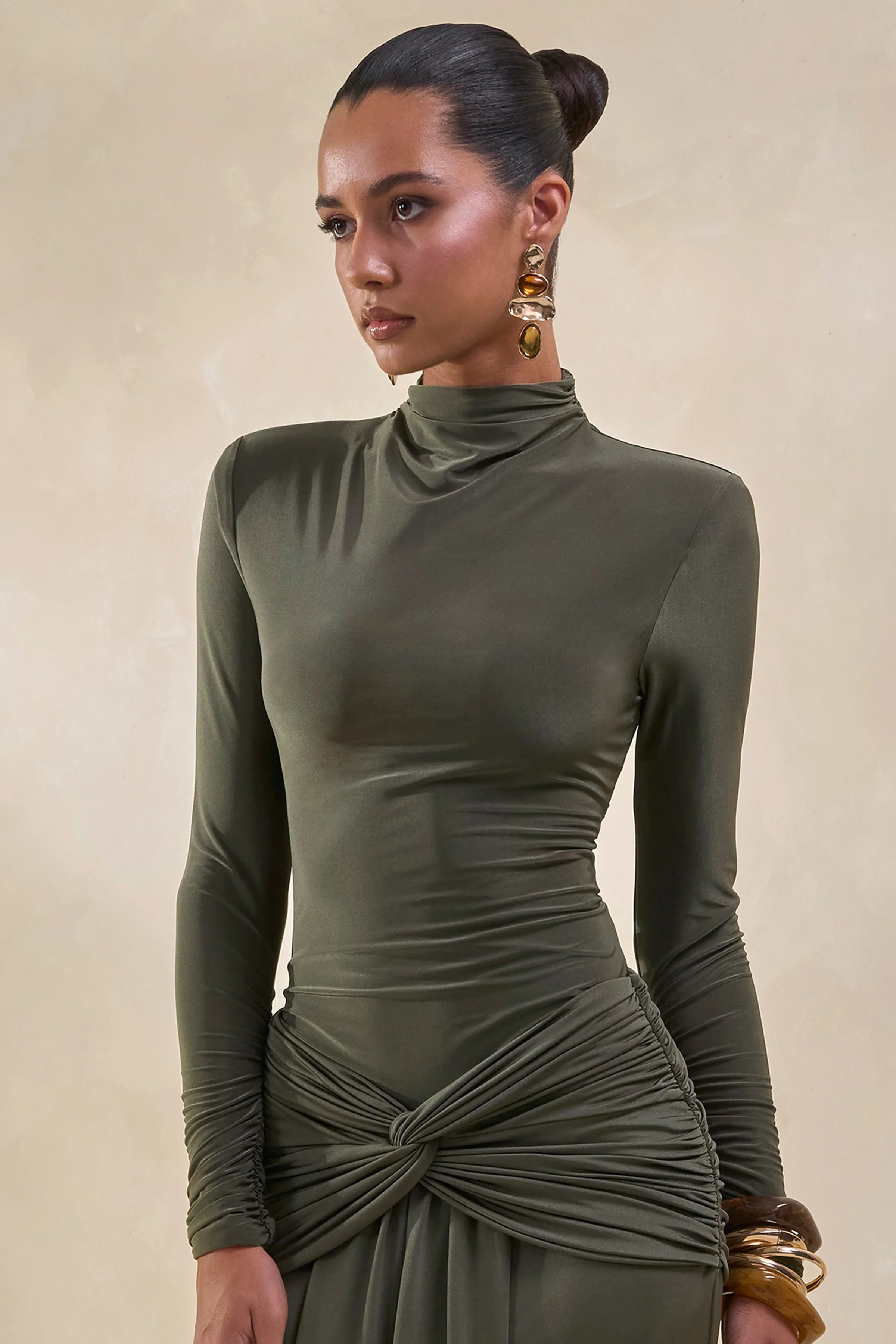 Lyanna | Kaki Bodysuit Met Rolkraag - Image 6