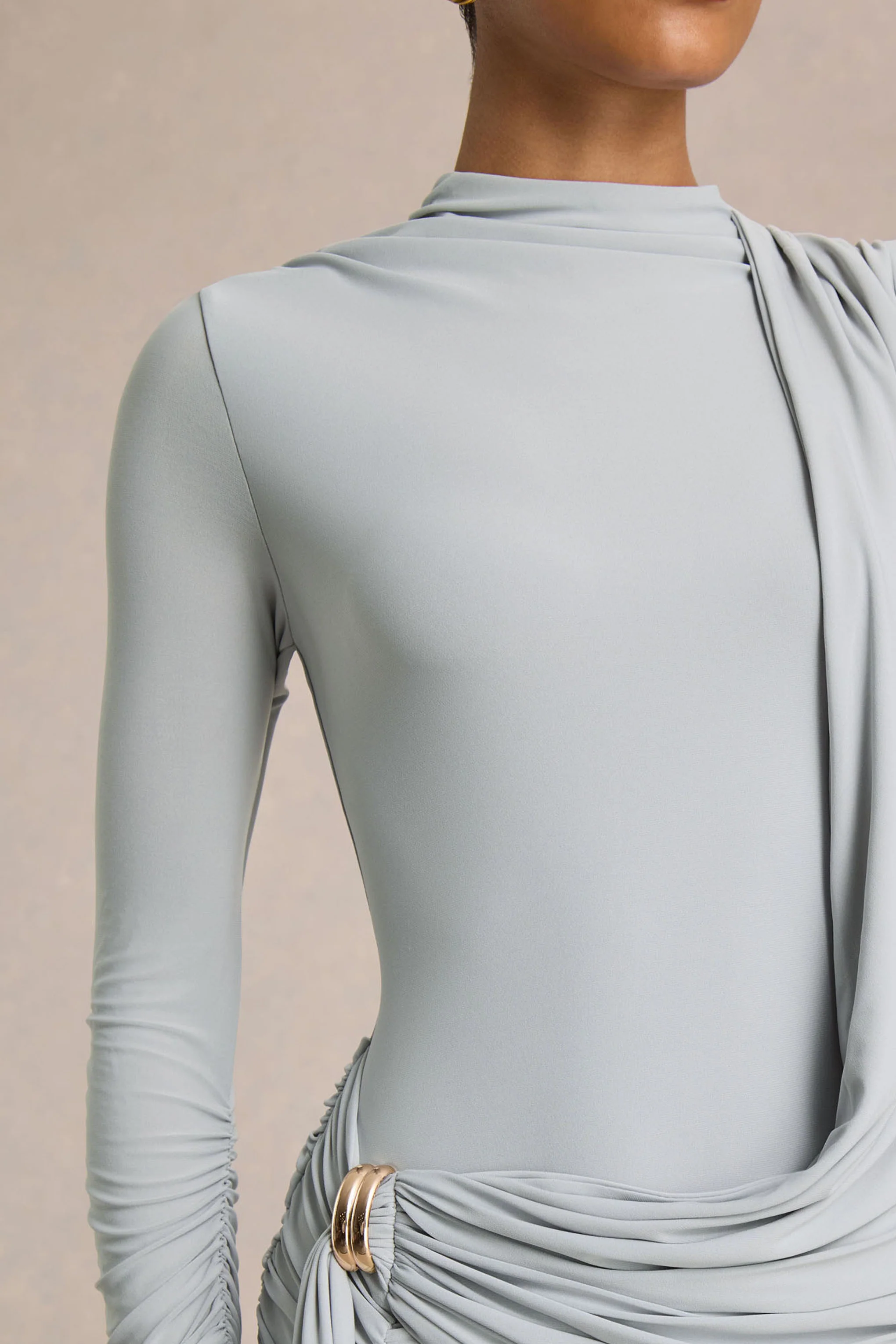 Melissa | Blauwe Overslag Maxi Jurk Met Lange Mouwen En Gerimpelde Detail - Image 3