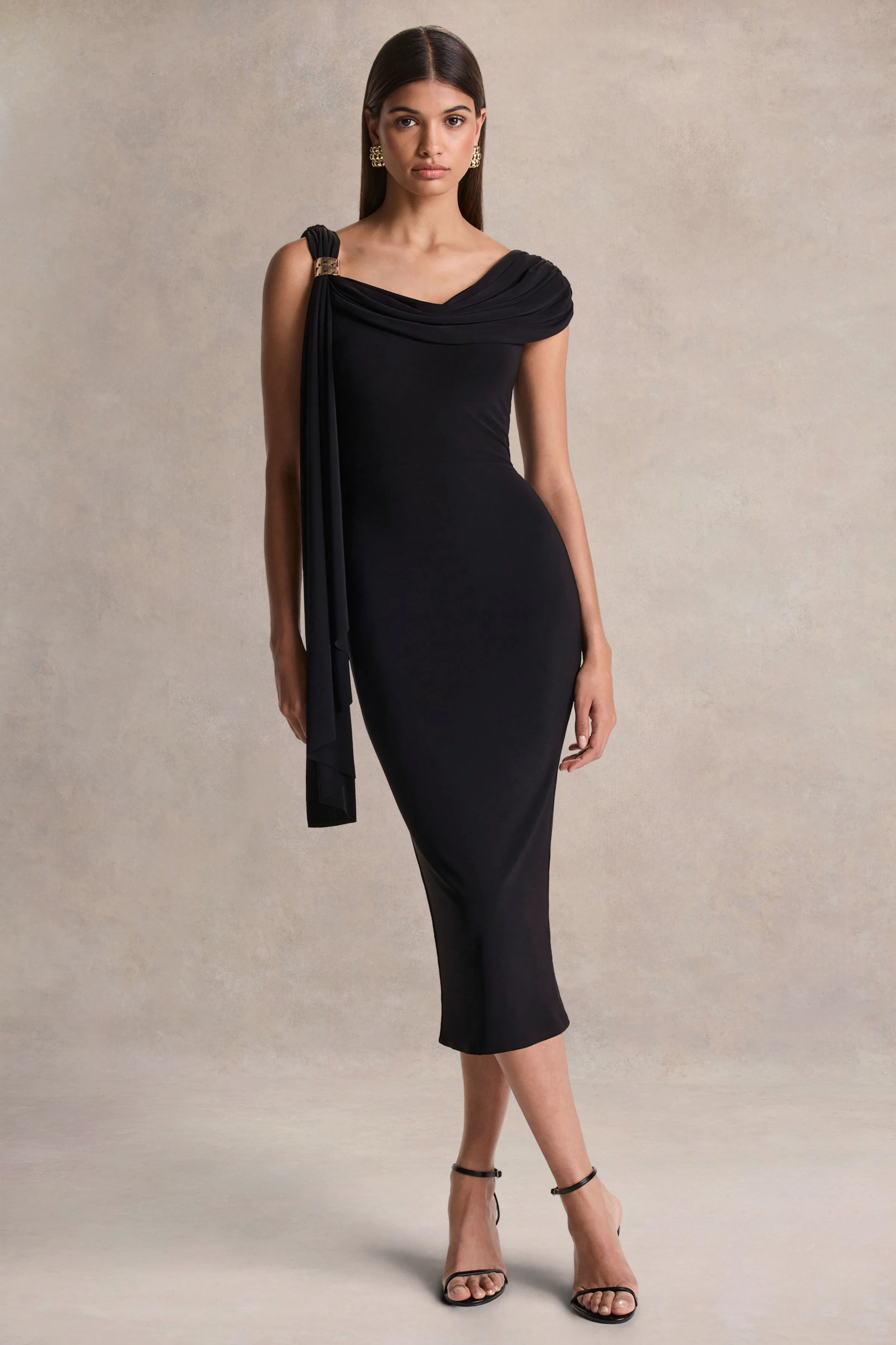 Mirelda | Zwarte Asymmetrische Hals Midi Jurk met Gouden Detail
