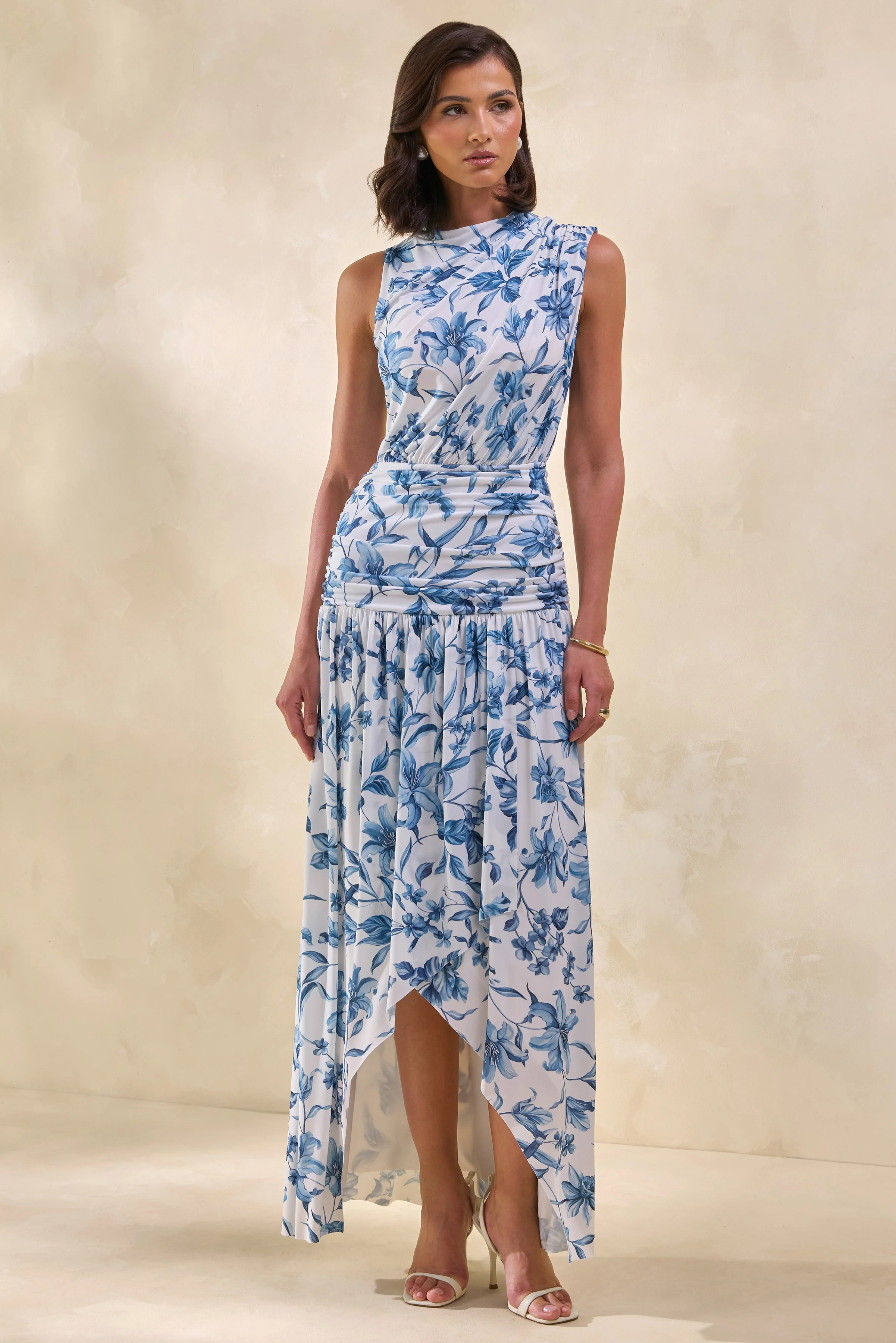 Myssara | Blauwe Porseleinprint Hoge Hals Maxi Jurk Met Gerimpelde Details - Image 6