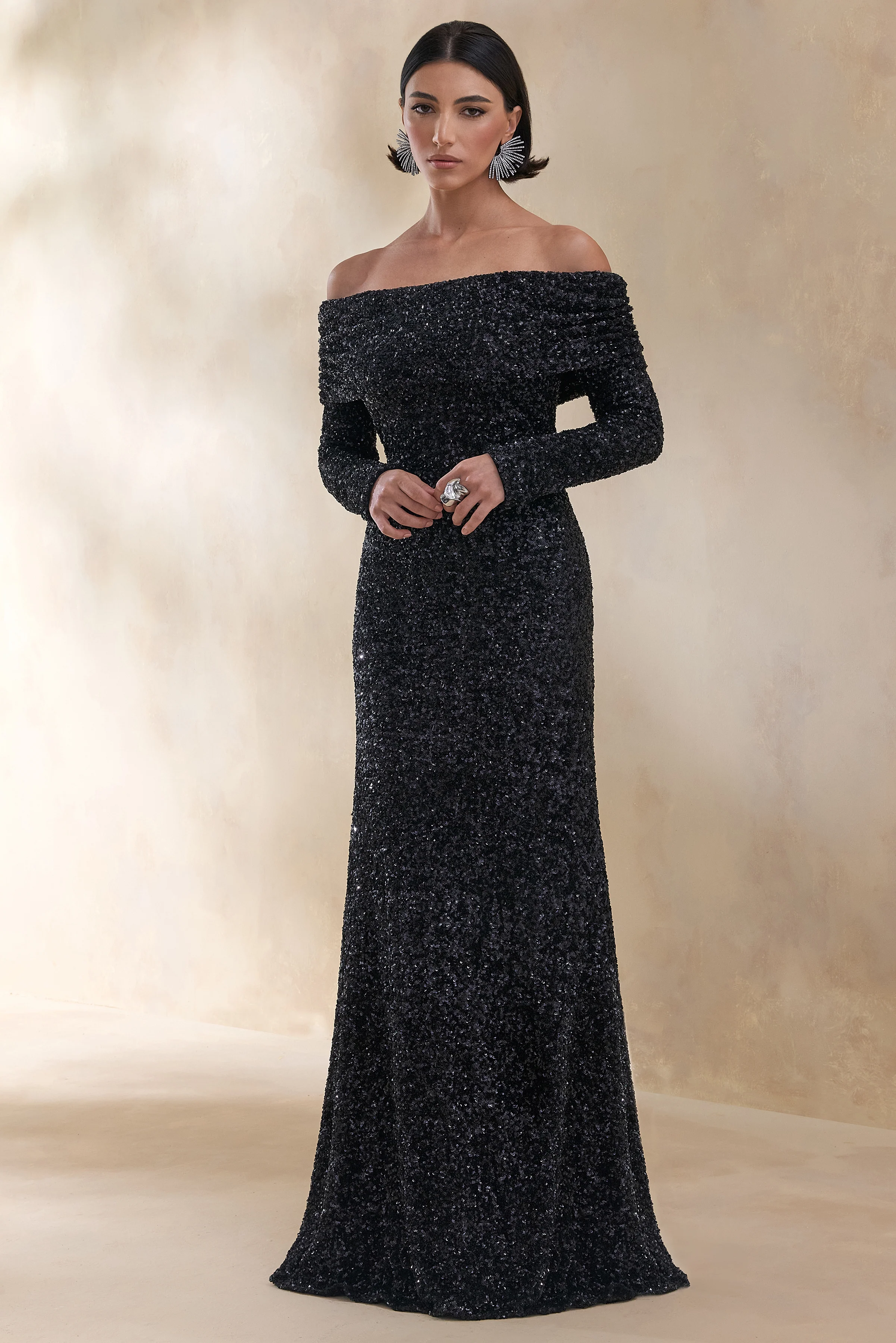 Obsession | Zwarte Pailletten Bardot Hals Maxi Jurk Met Lange Mouwen - Image 4