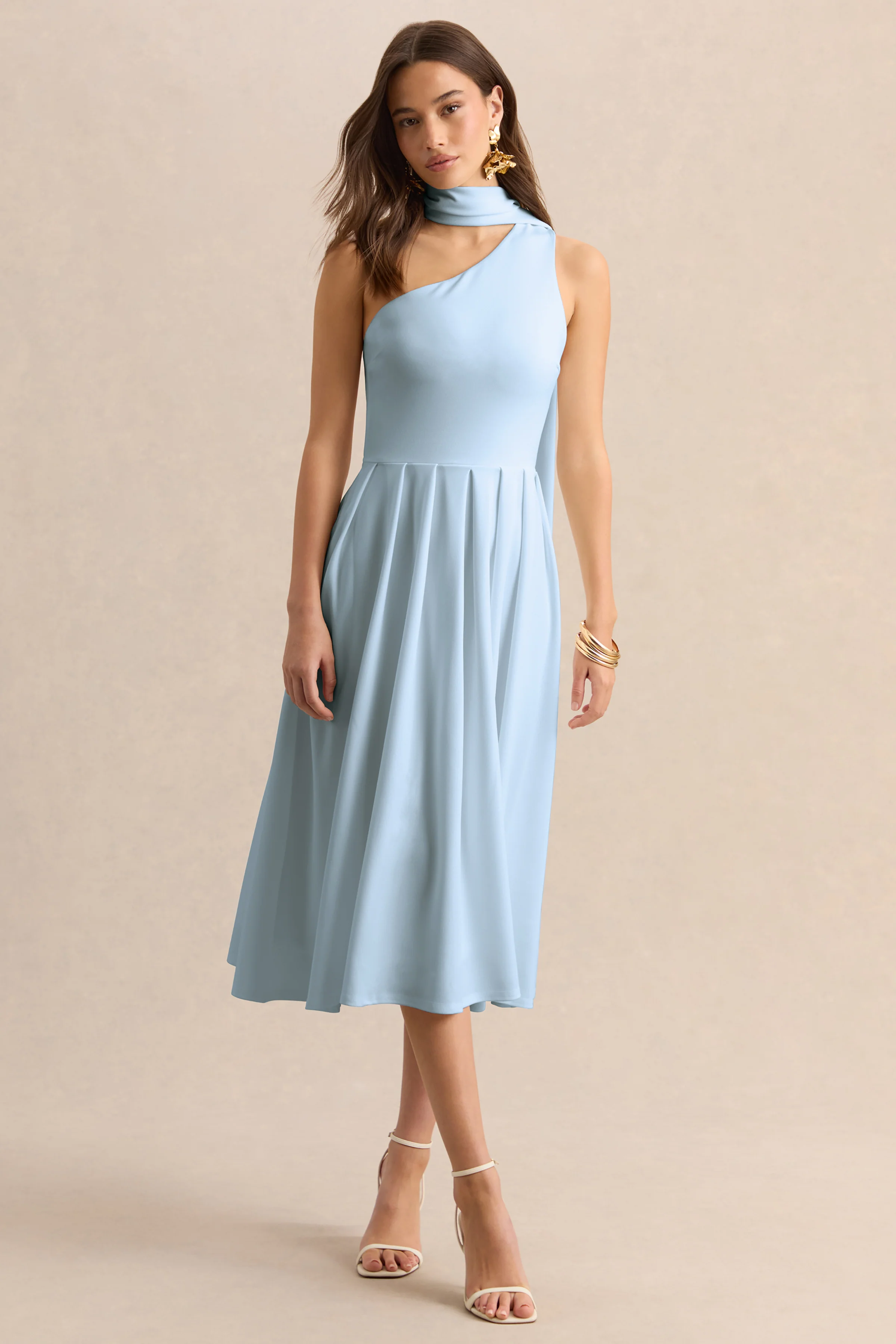 Odette | Poederblauwe Asymmetrische Hals Midi Jurk Met Sjaal