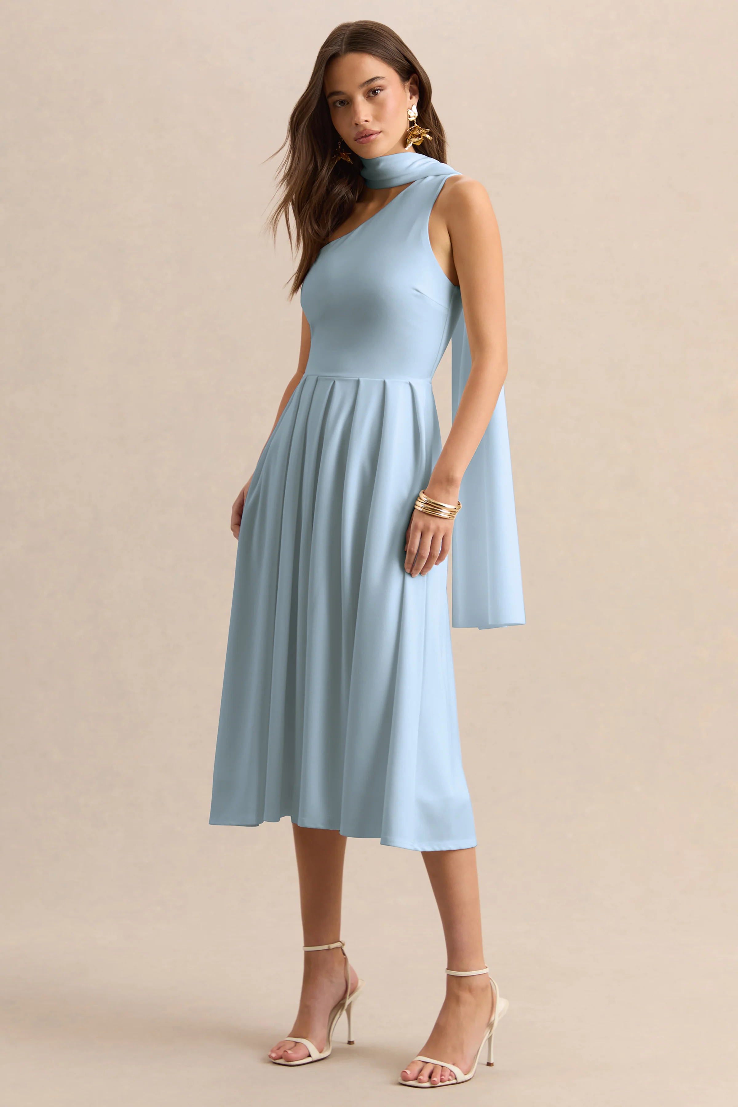 Odette | Poederblauwe Asymmetrische Hals Midi Jurk Met Sjaal - Image 4