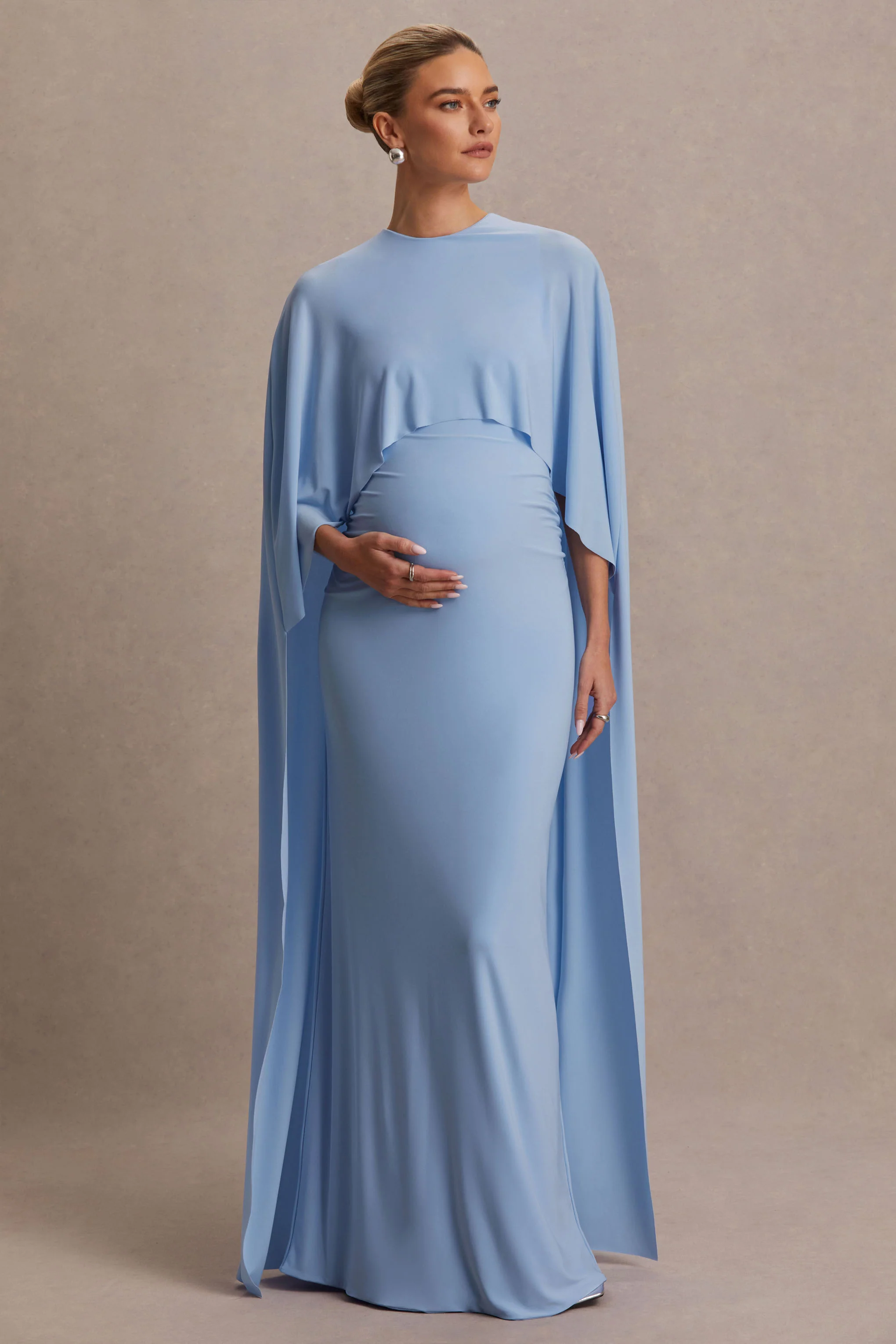 Padma | Poederblauwe Draperende Zwangerschaps Maxi Jurk Met Cape Mouwen - Image 4