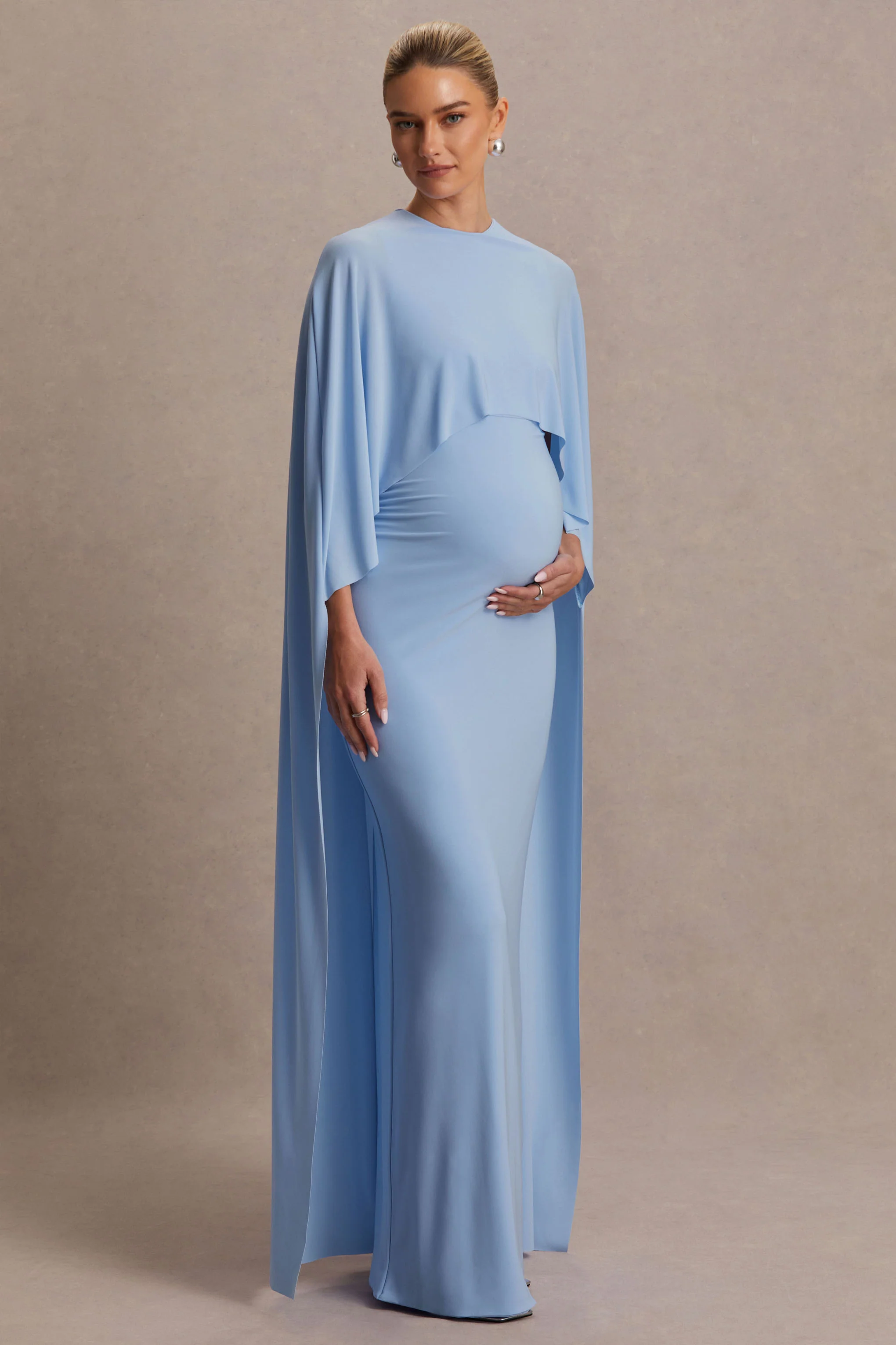 Padma | Poederblauwe Draperende Zwangerschaps Maxi Jurk Met Cape Mouwen - Image 5