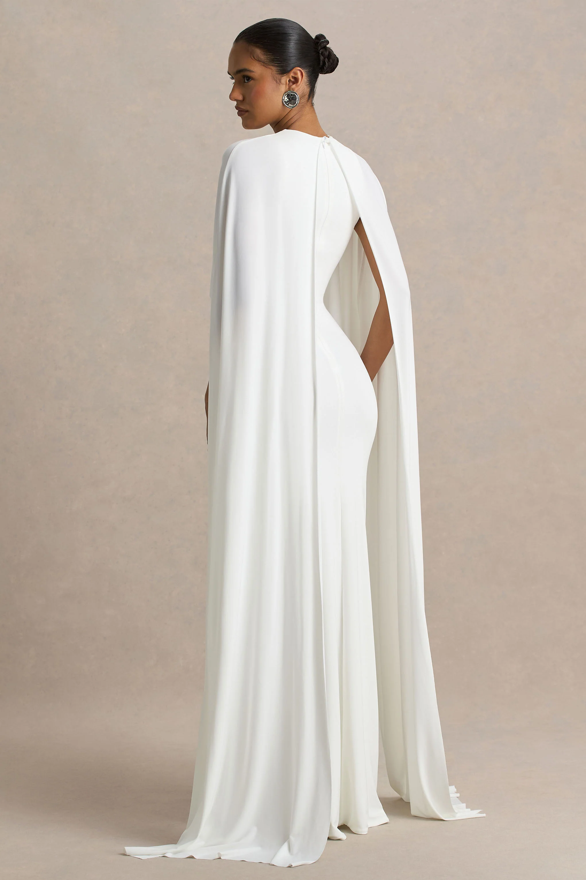 Padma | Witte Draperende Maxi Jurk Met Cape Mouwen - Image 2