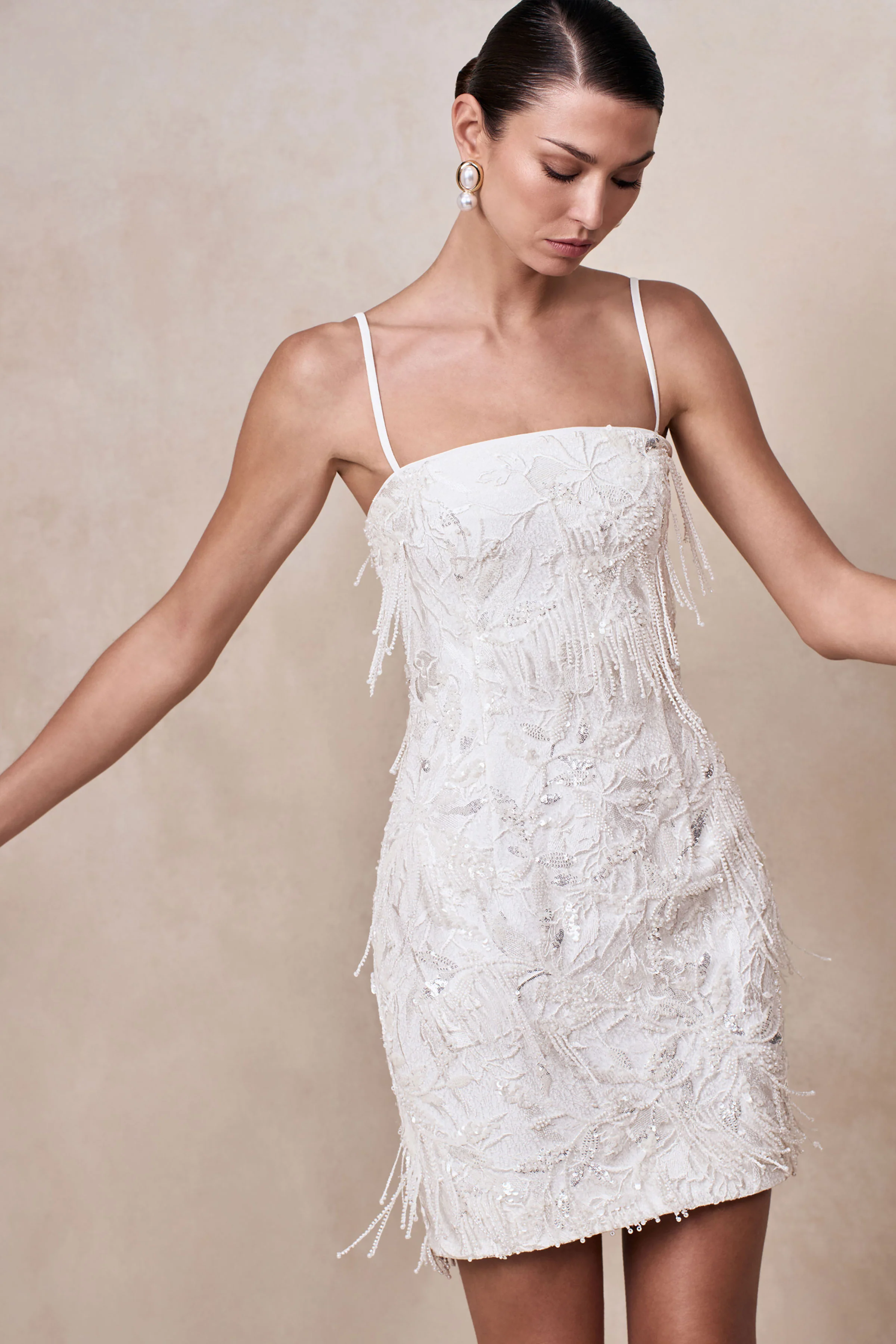 Paulina | Witte Versierde Bandeau Mini Jurk - Image 3