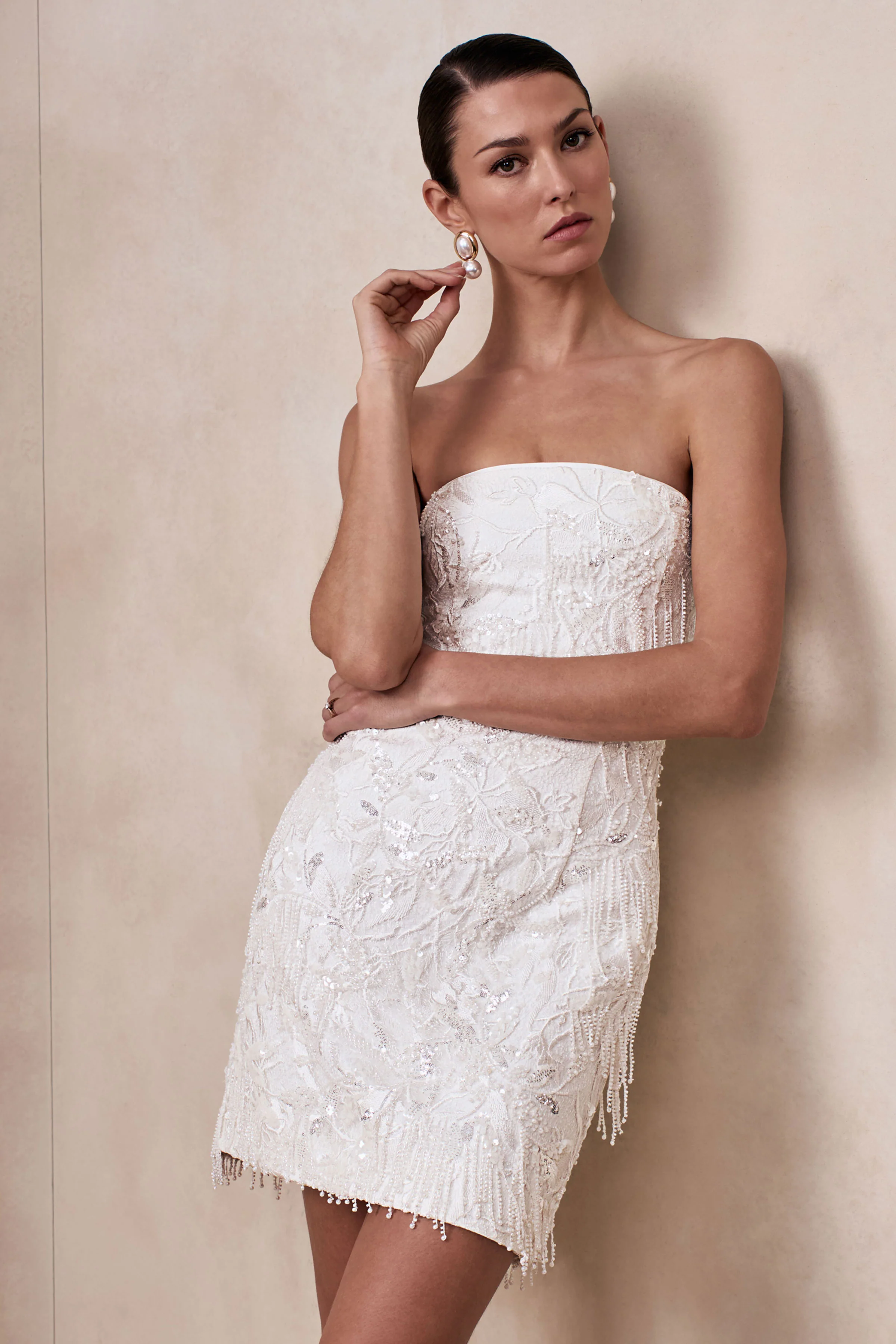 Paulina | Witte Versierde Bandeau Mini Jurk - Image 5