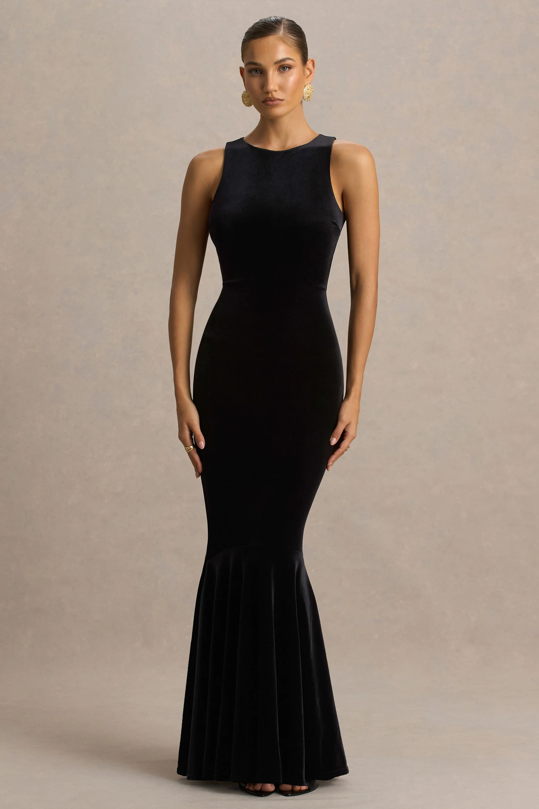 Pippa | Zwarte Fluwelen Fishtail Maxi Jurk Met Ronde Hals