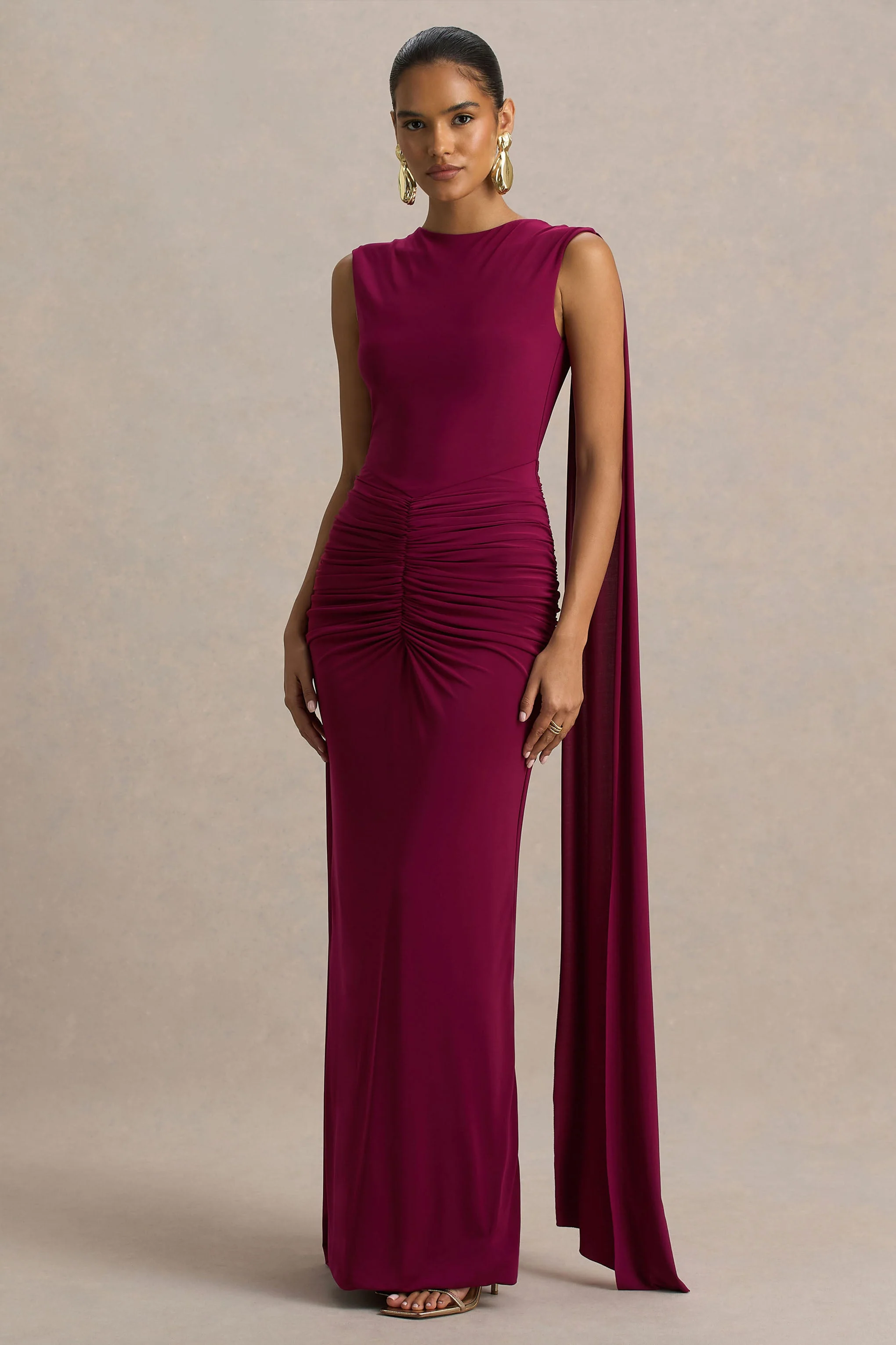 Premiere | Bordeaux Boot Hals Maxi Jurk Met Open Rug En Cape Mouwen - Image 3