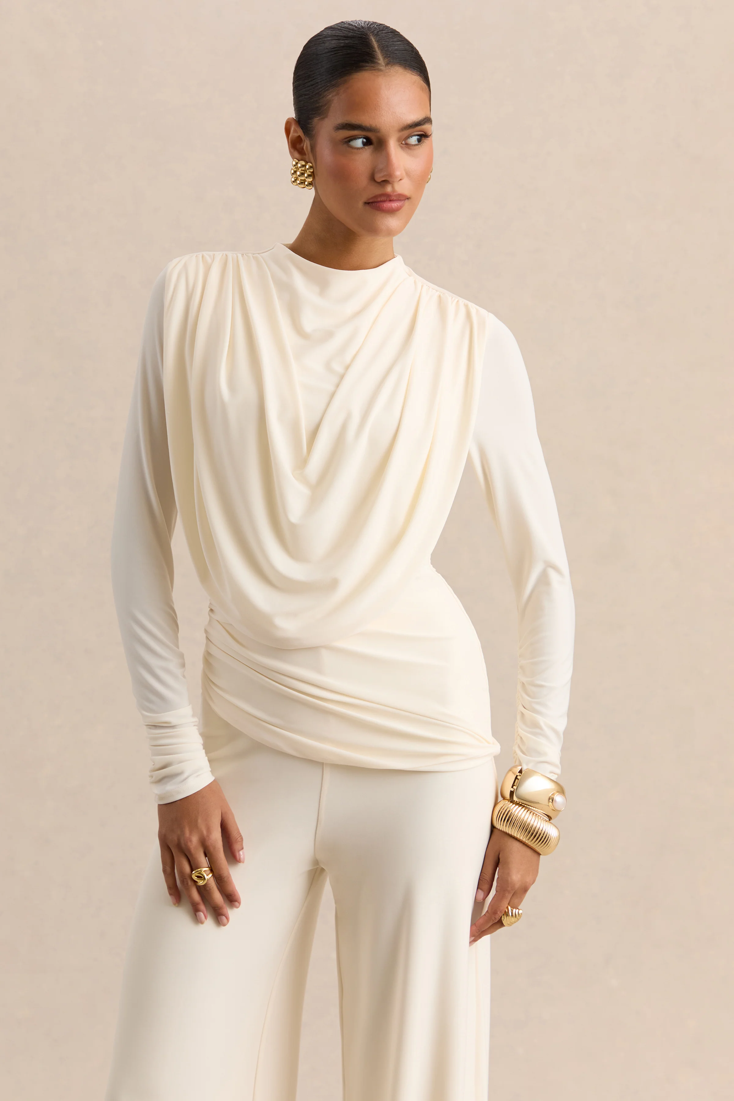 Raniella | Witte Top met Hoge Hals en Gerimpelde en Draperende Details