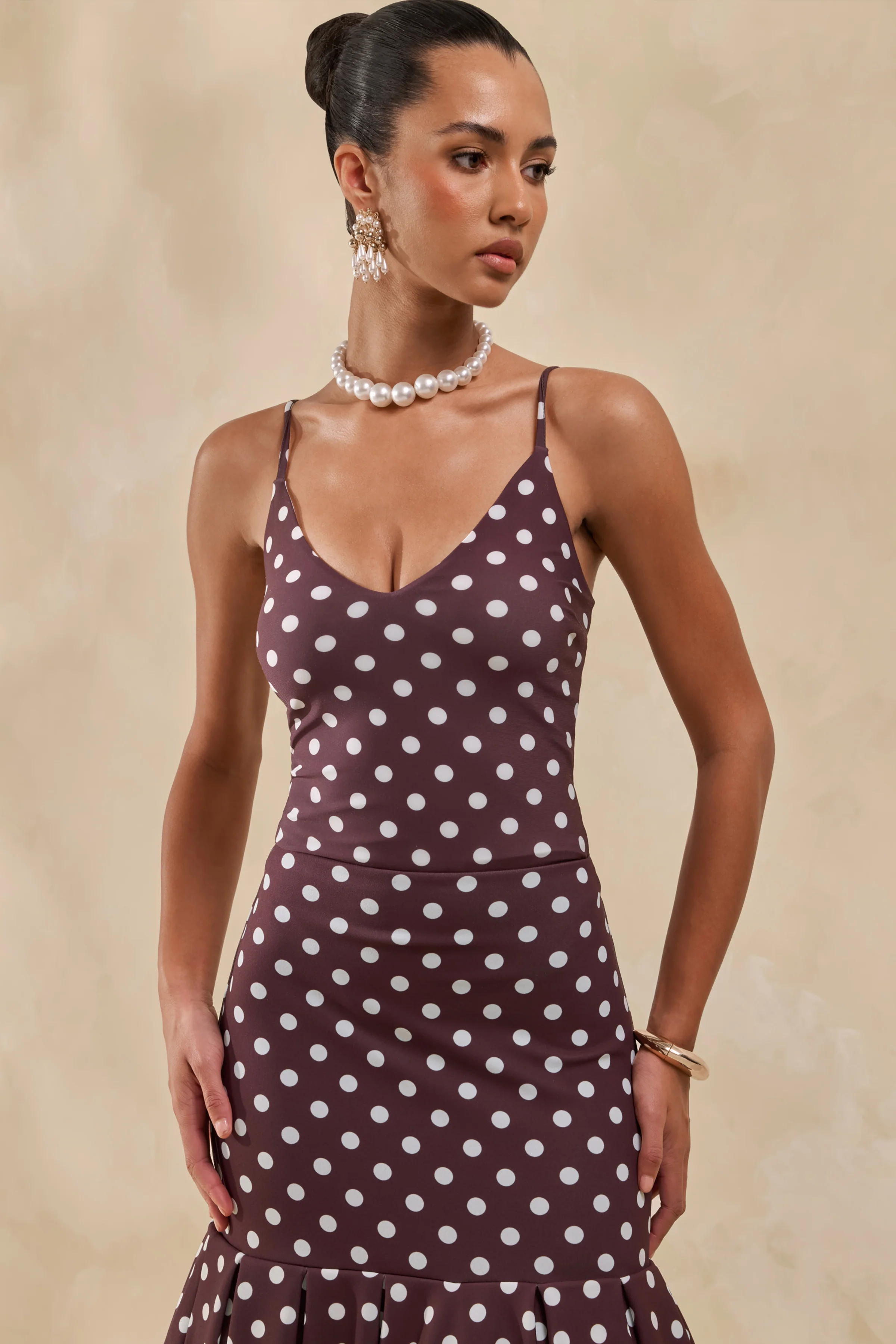 Rayna | Bruine Polkadot Bodysuit Met V-Hals