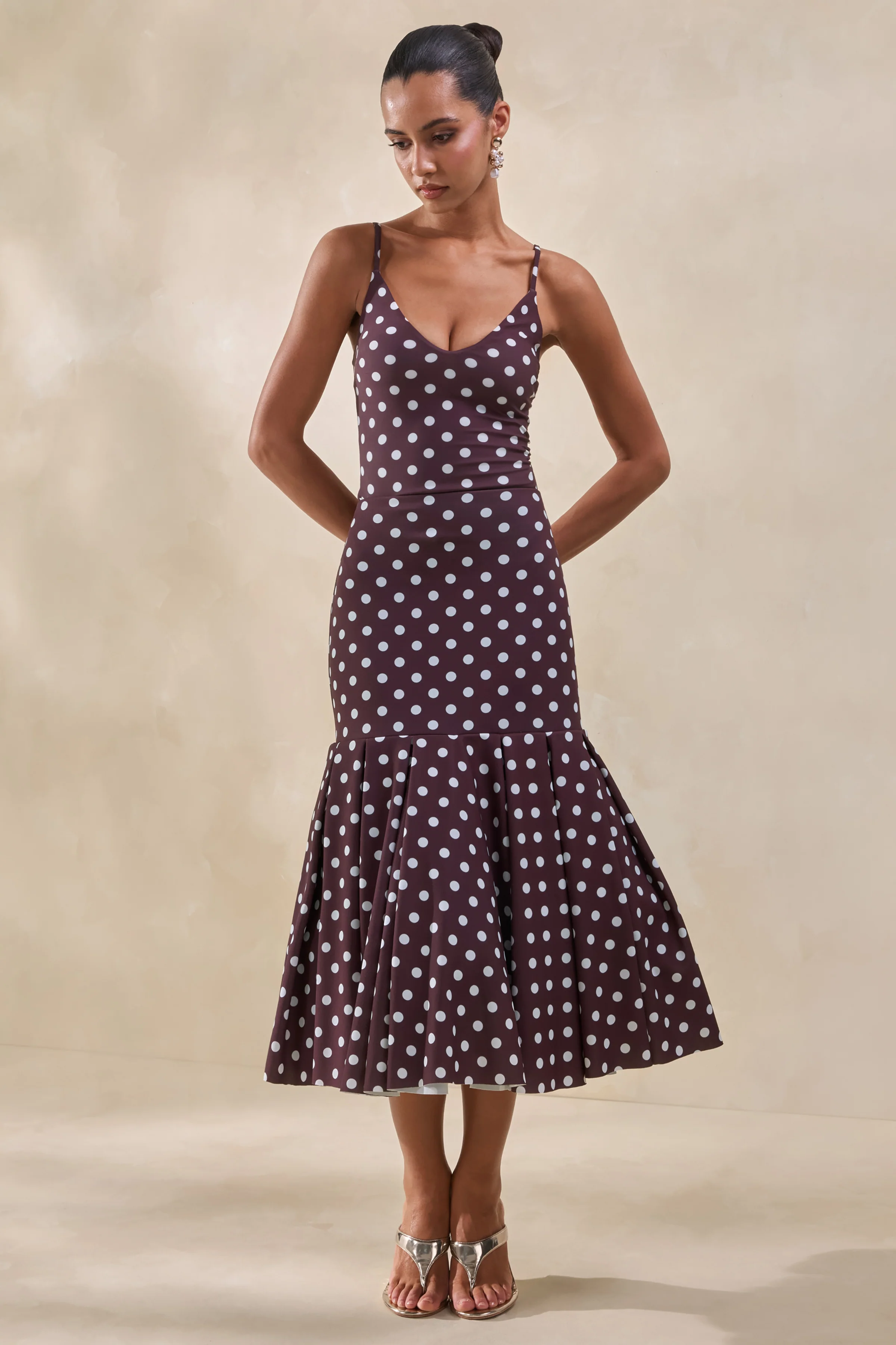 Rayna | Bruine Polkadot Bodysuit Met V-Hals - Image 2