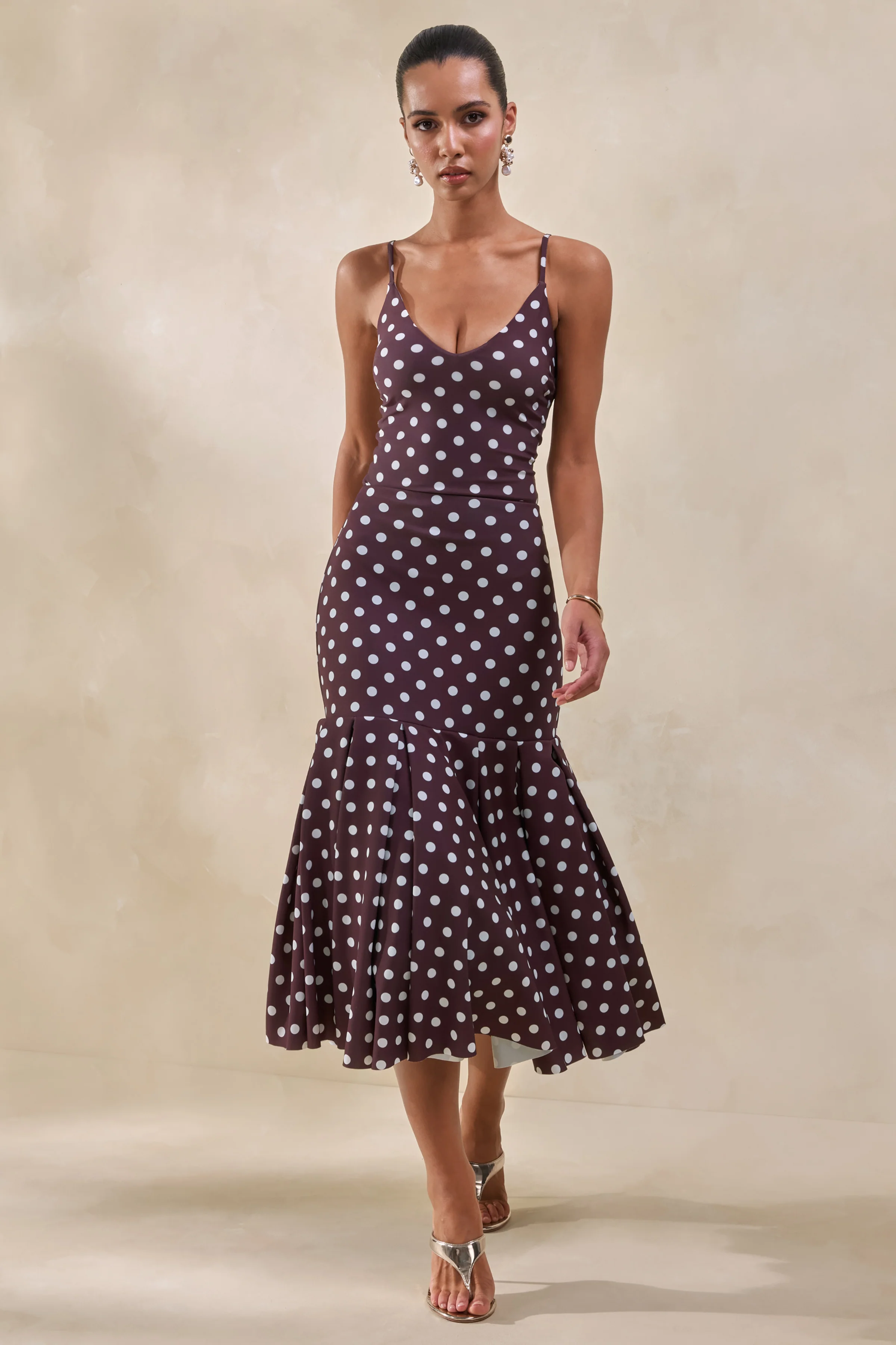Rayna | Bruine Polkadot Bodysuit Met V-Hals - Image 5