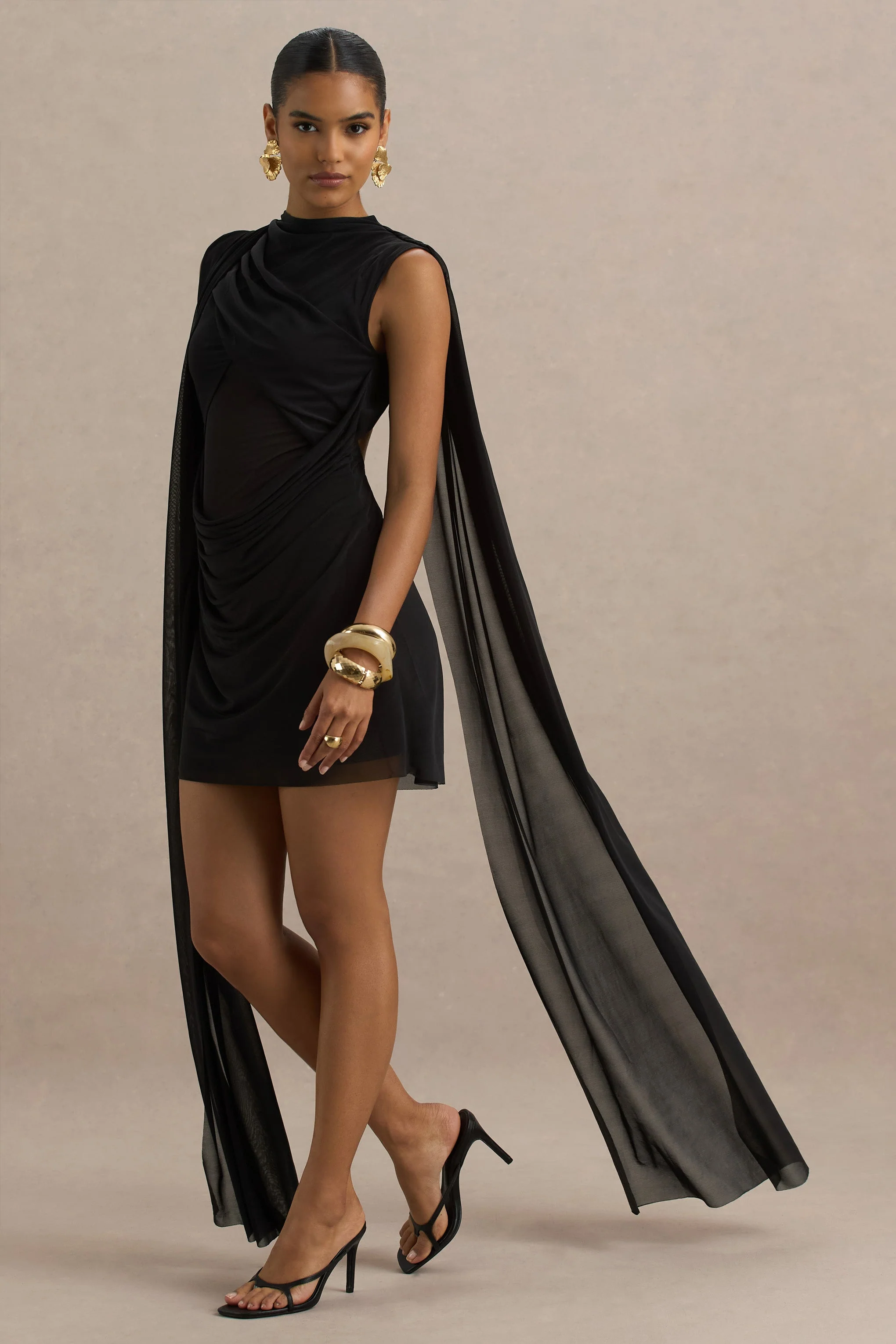 Riad | Zwarte Chiffon Mini Jurk Met Twee Cape Mouwen - Image 5